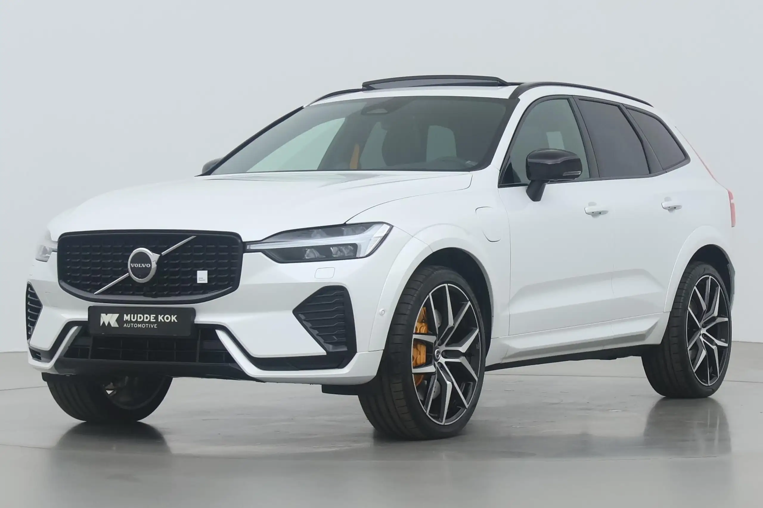 Volvo - XC60