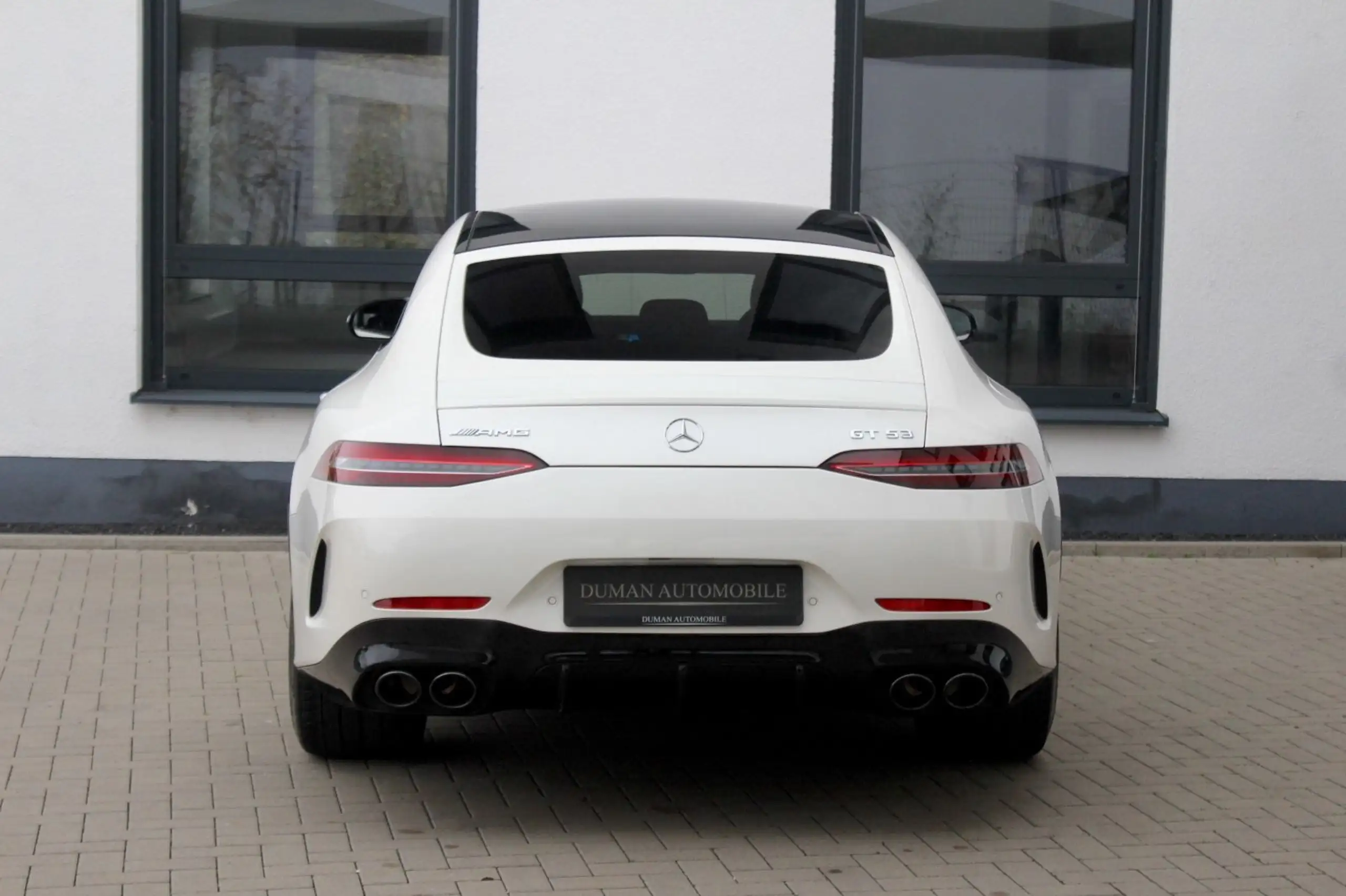 Mercedes-Benz - AMG GT