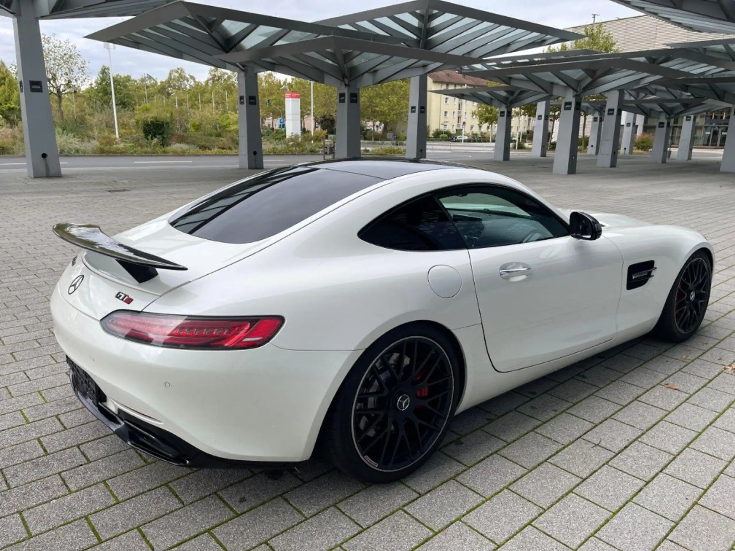 Mercedes-Benz - AMG GT