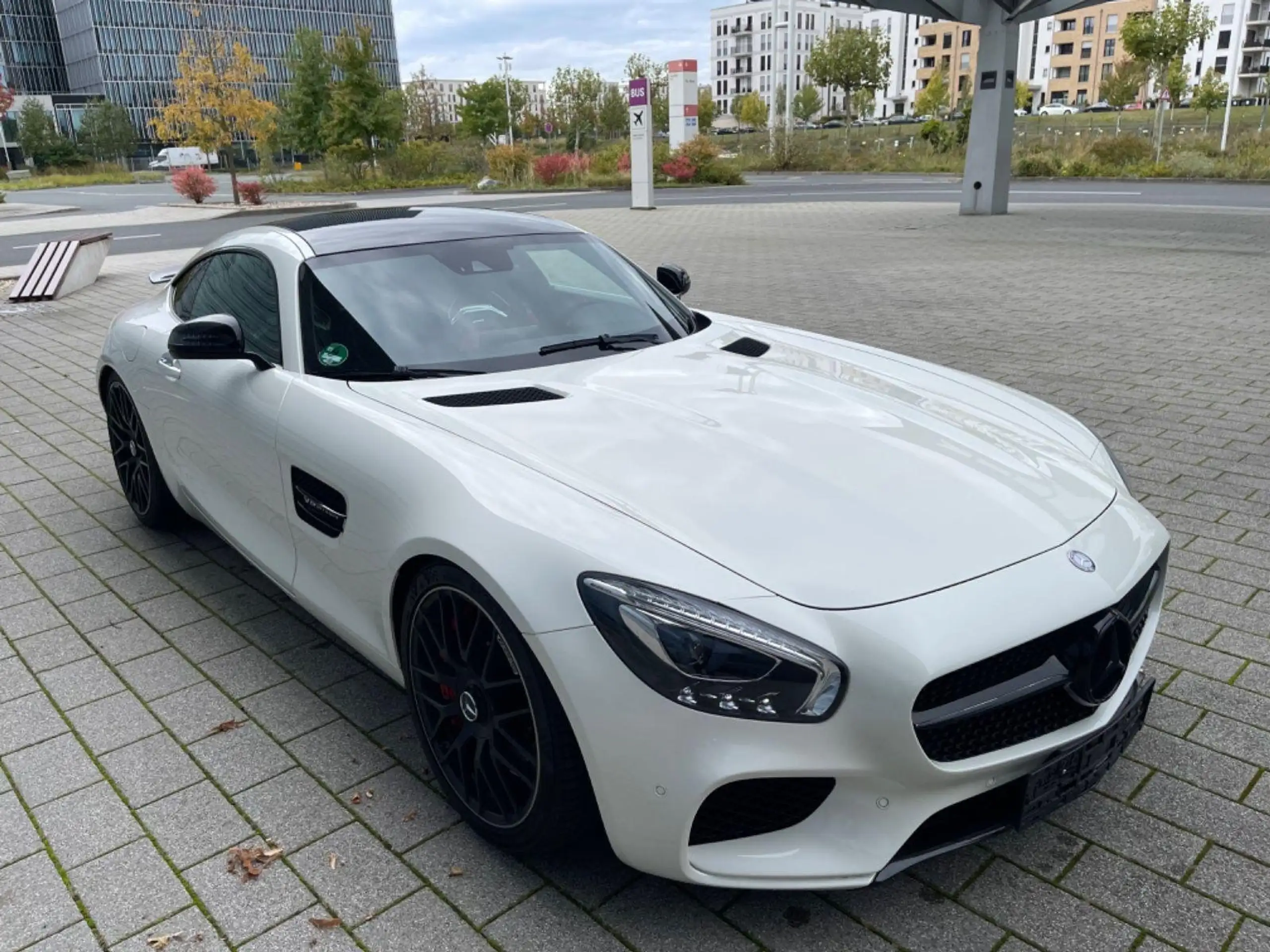 Mercedes-Benz - AMG GT