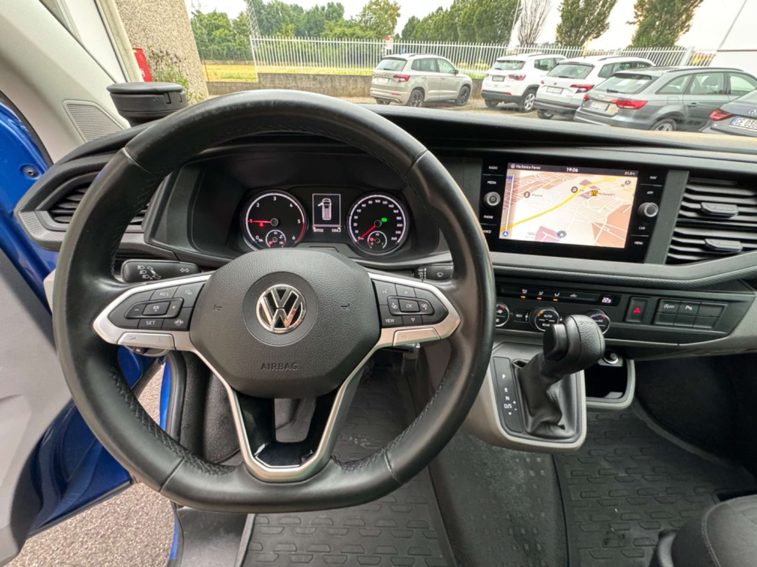 Volkswagen - T6.1 Caravelle