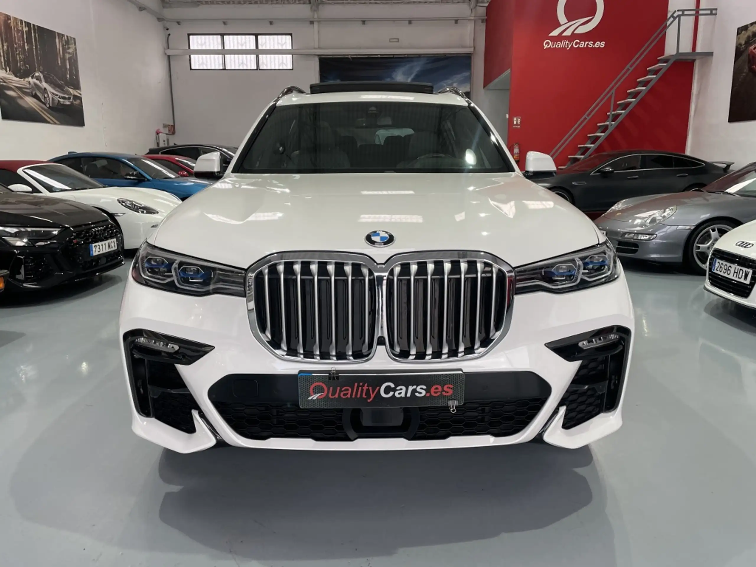 BMW - X7