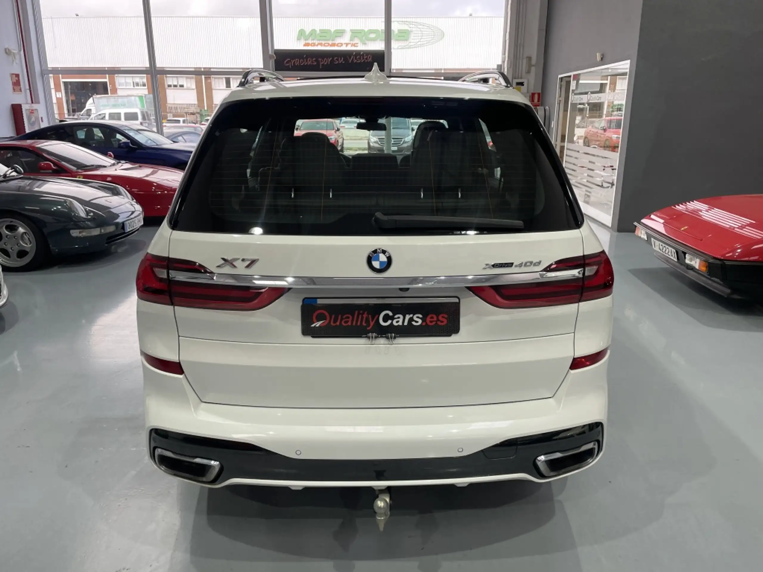 BMW - X7