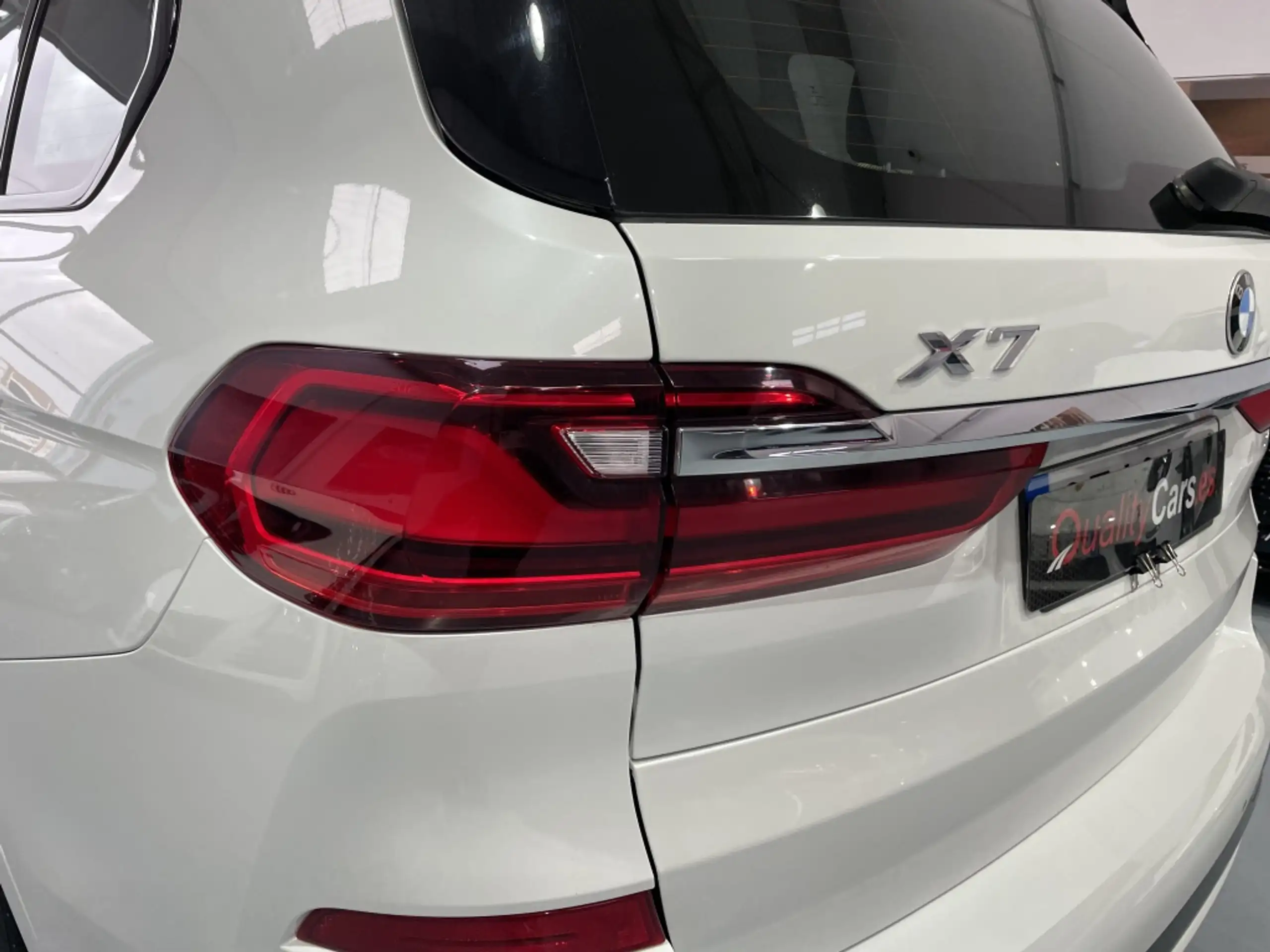 BMW - X7