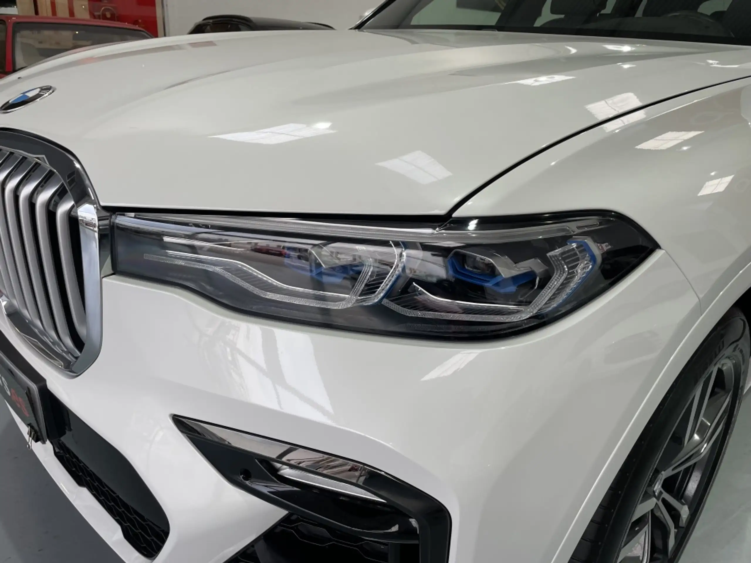 BMW - X7