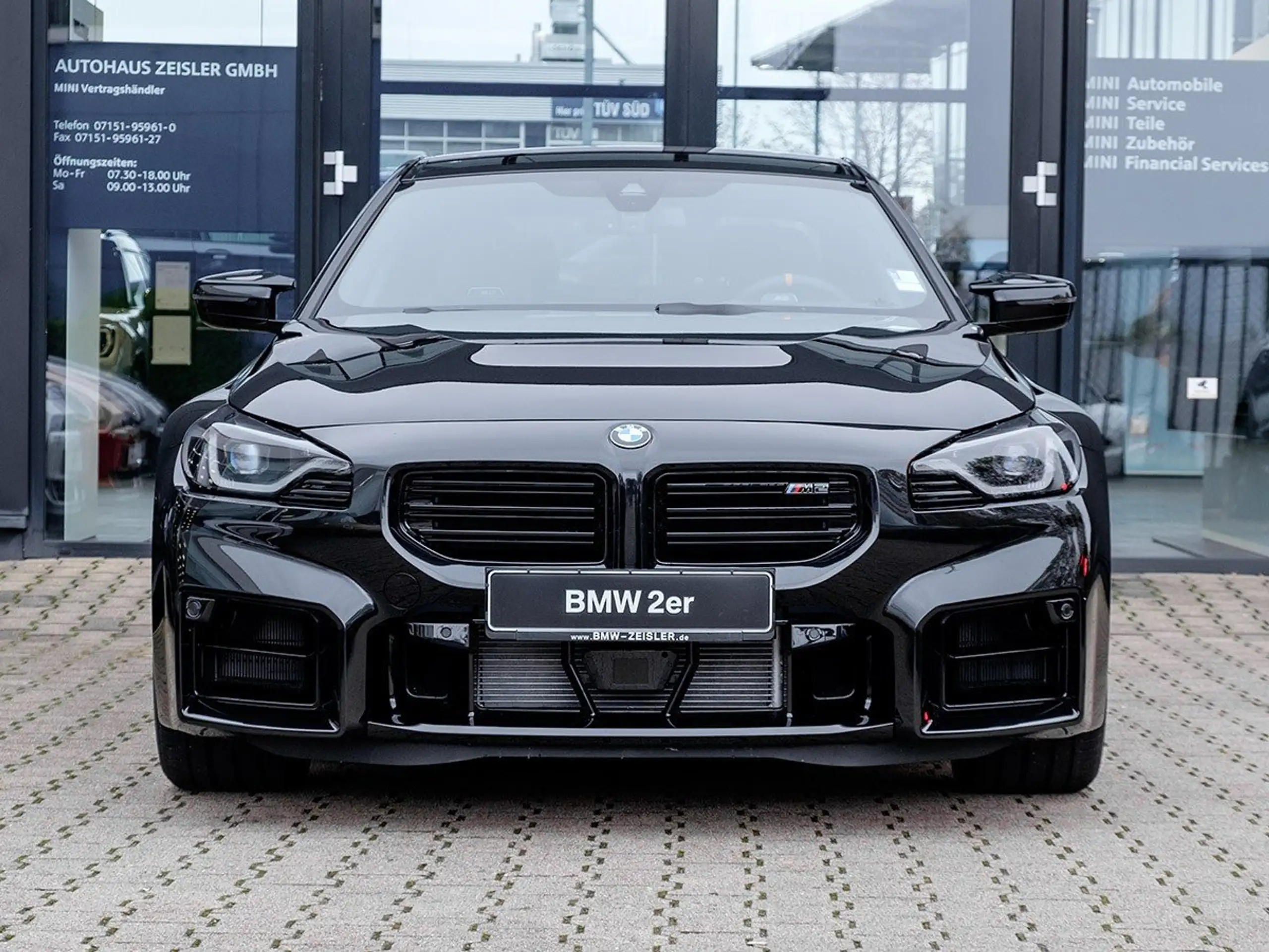 BMW - M2