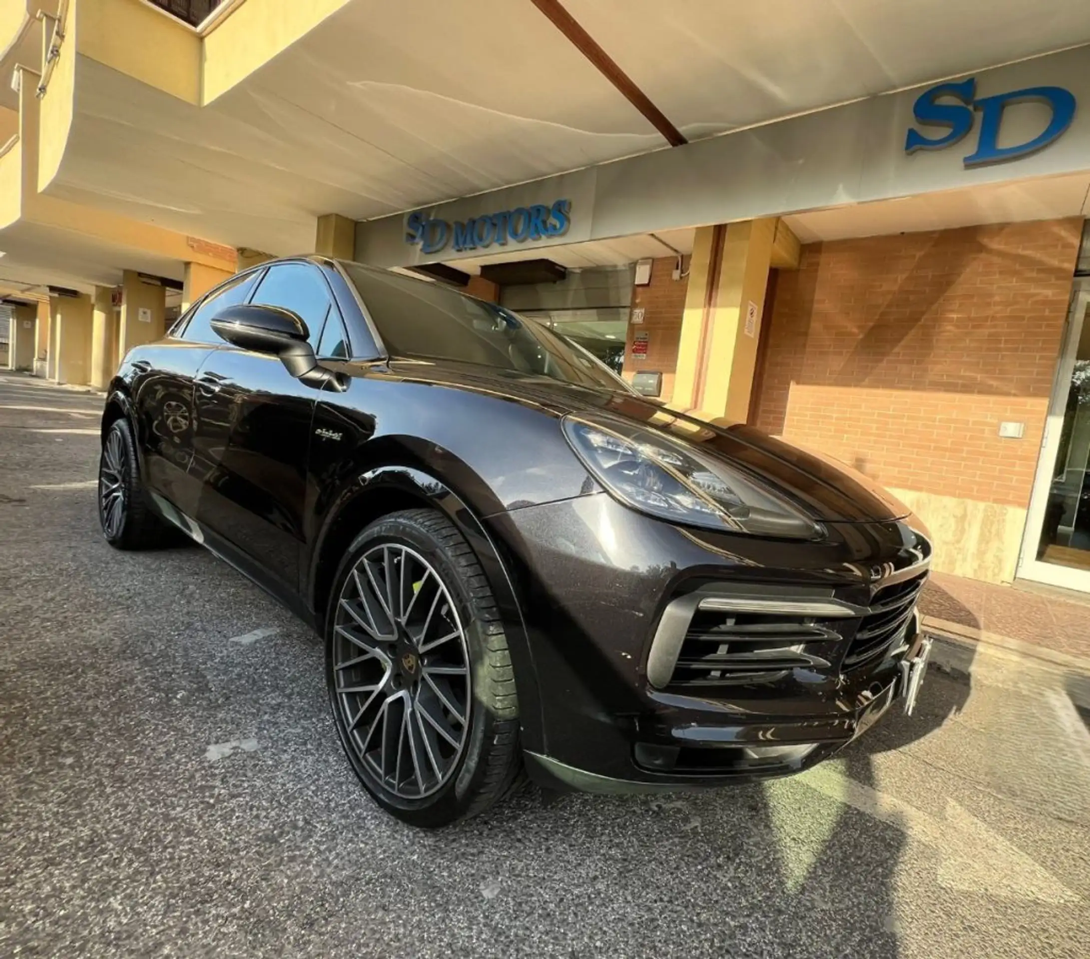 Porsche - Cayenne