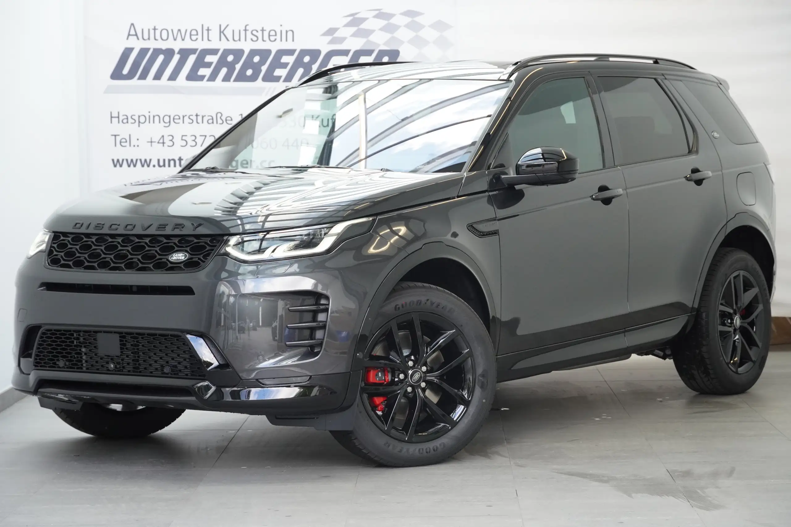 Land Rover - Discovery Sport