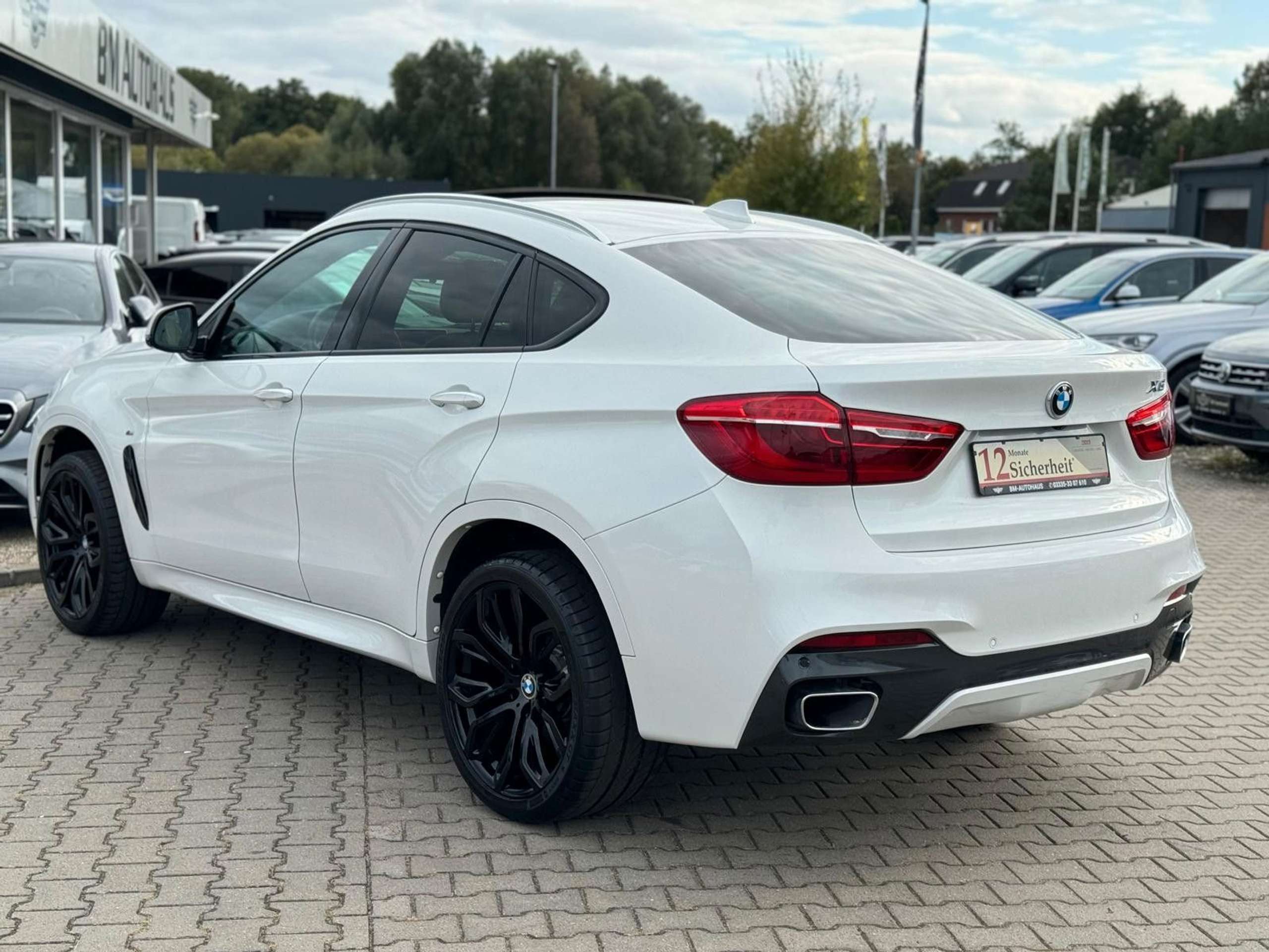 BMW - X6