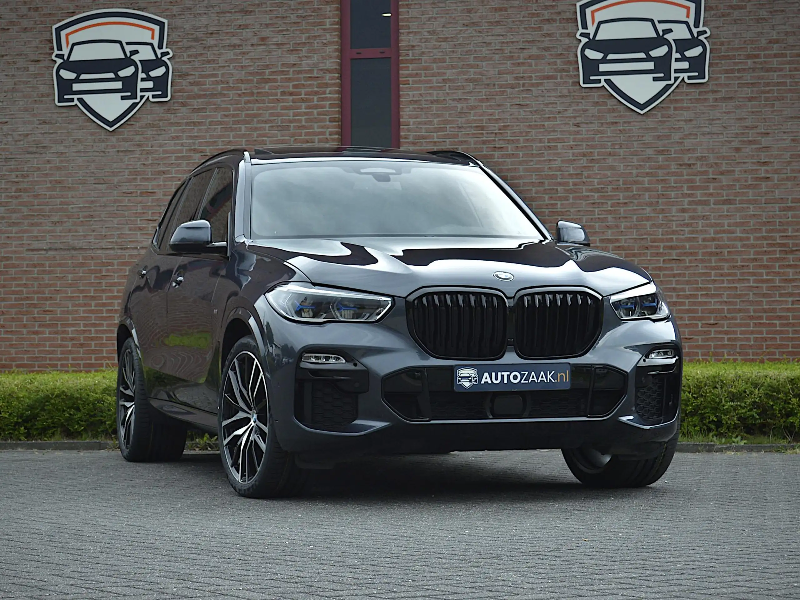 BMW - X5