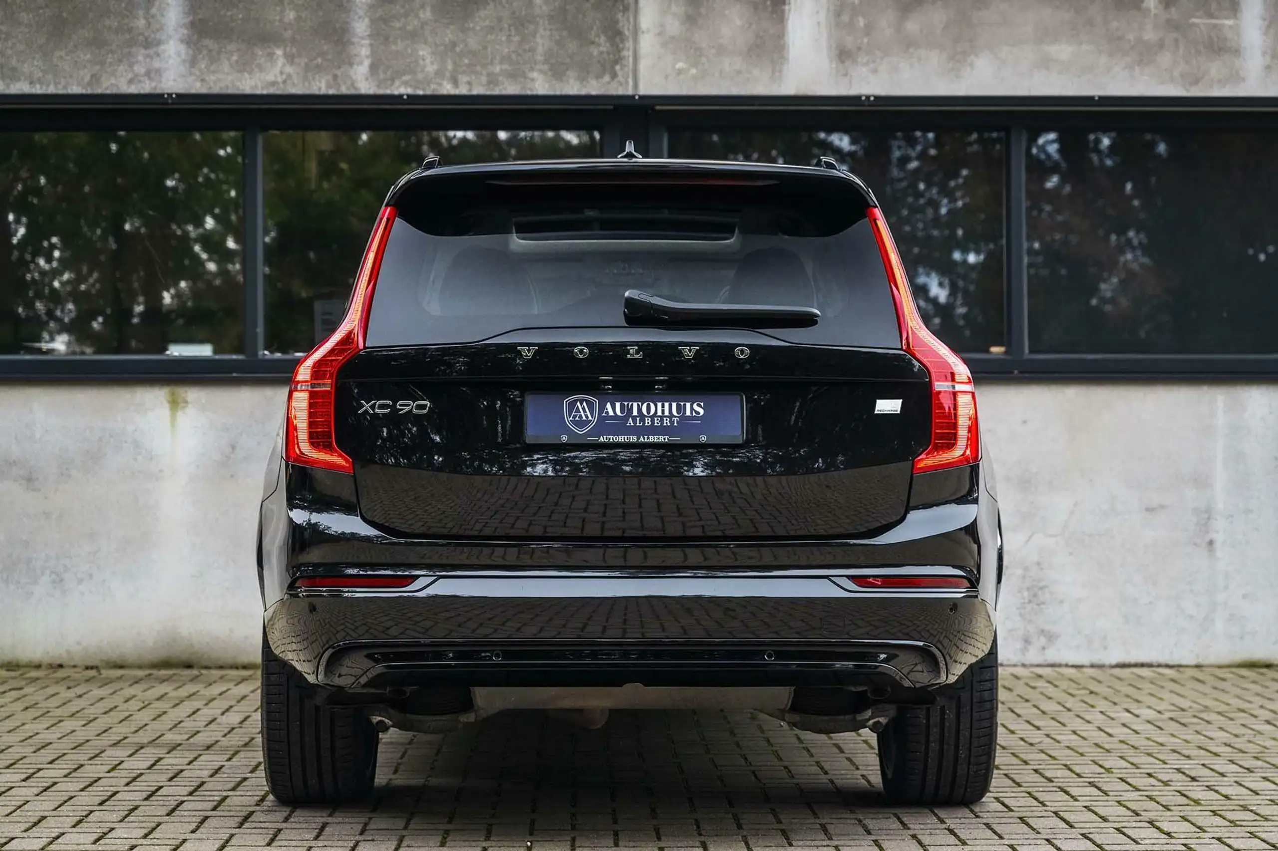 Volvo - XC90