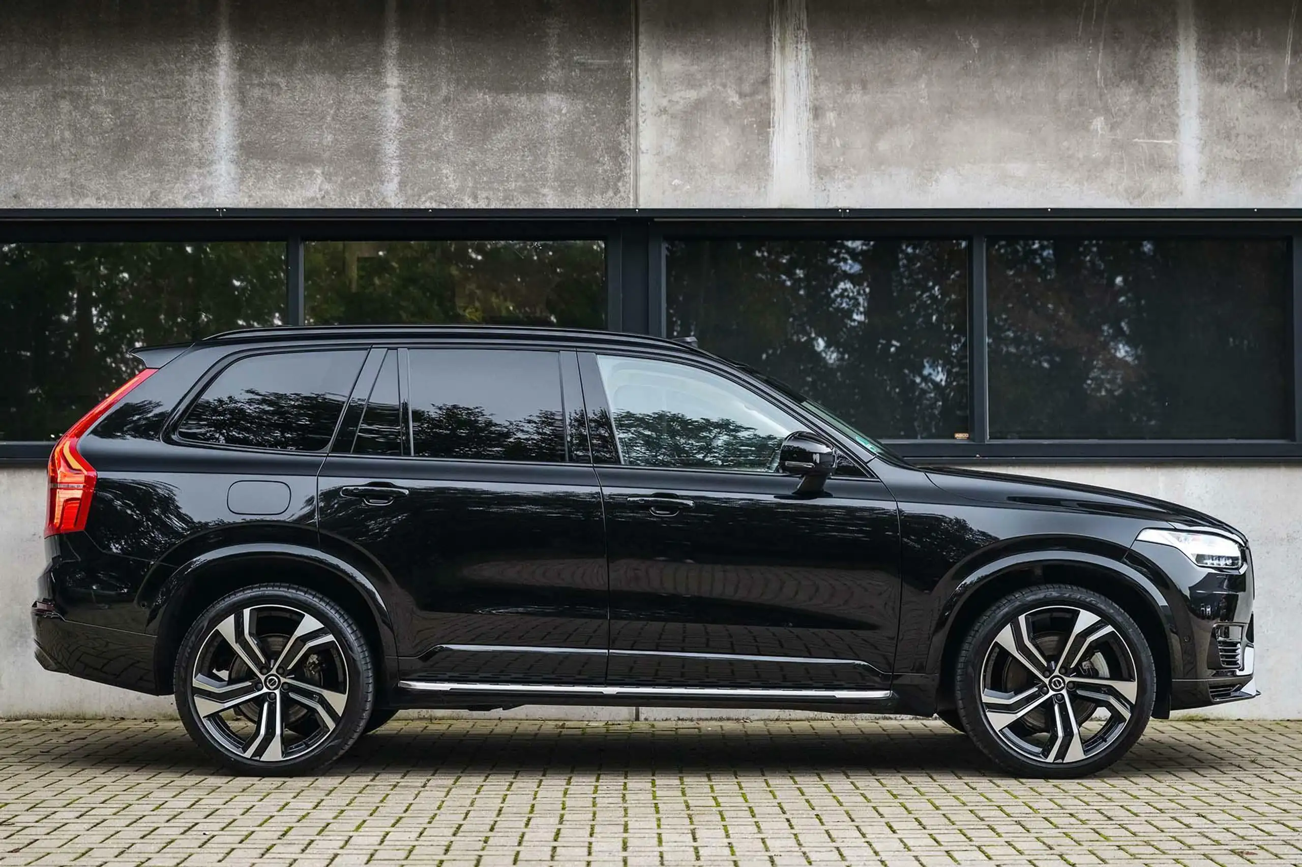 Volvo - XC90