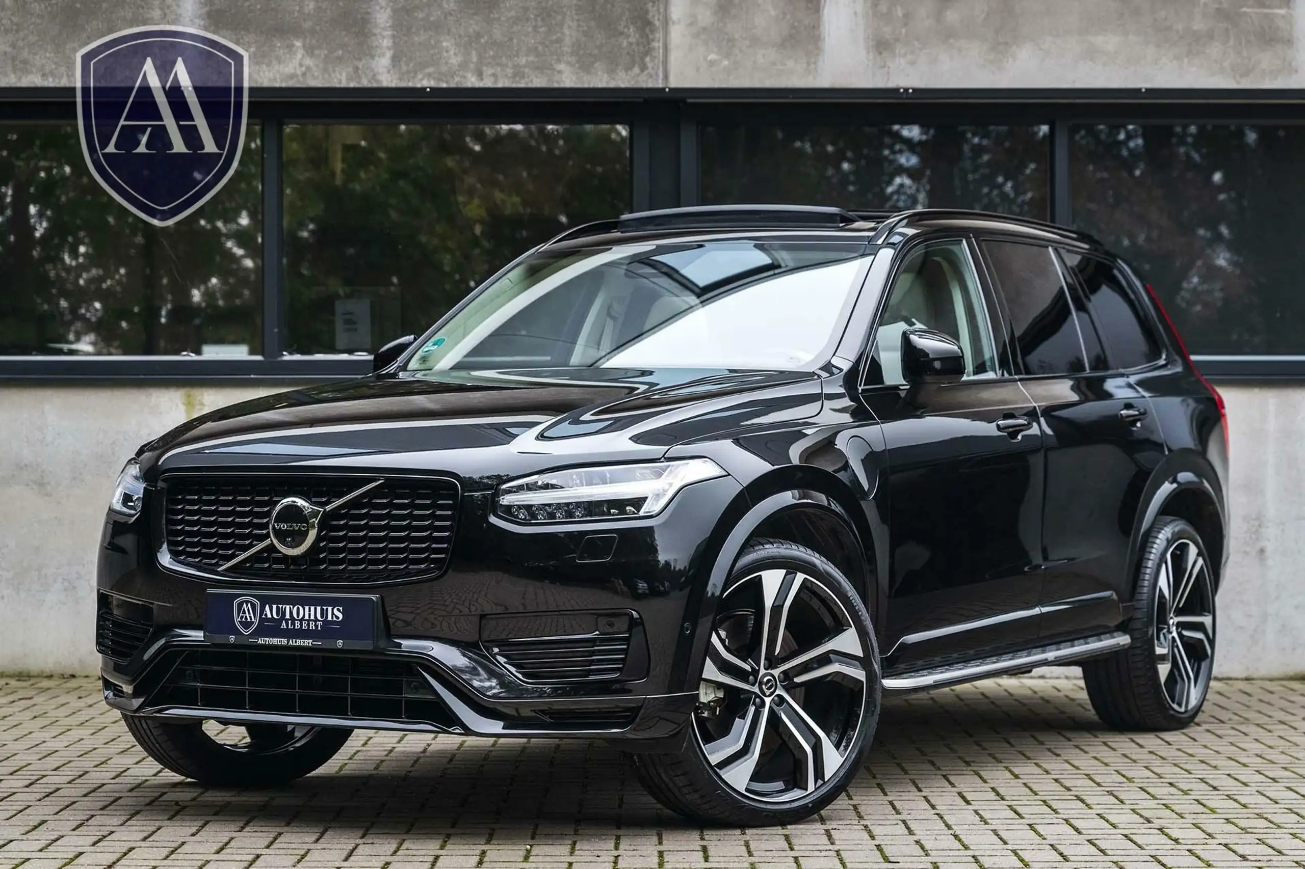 Volvo - XC90