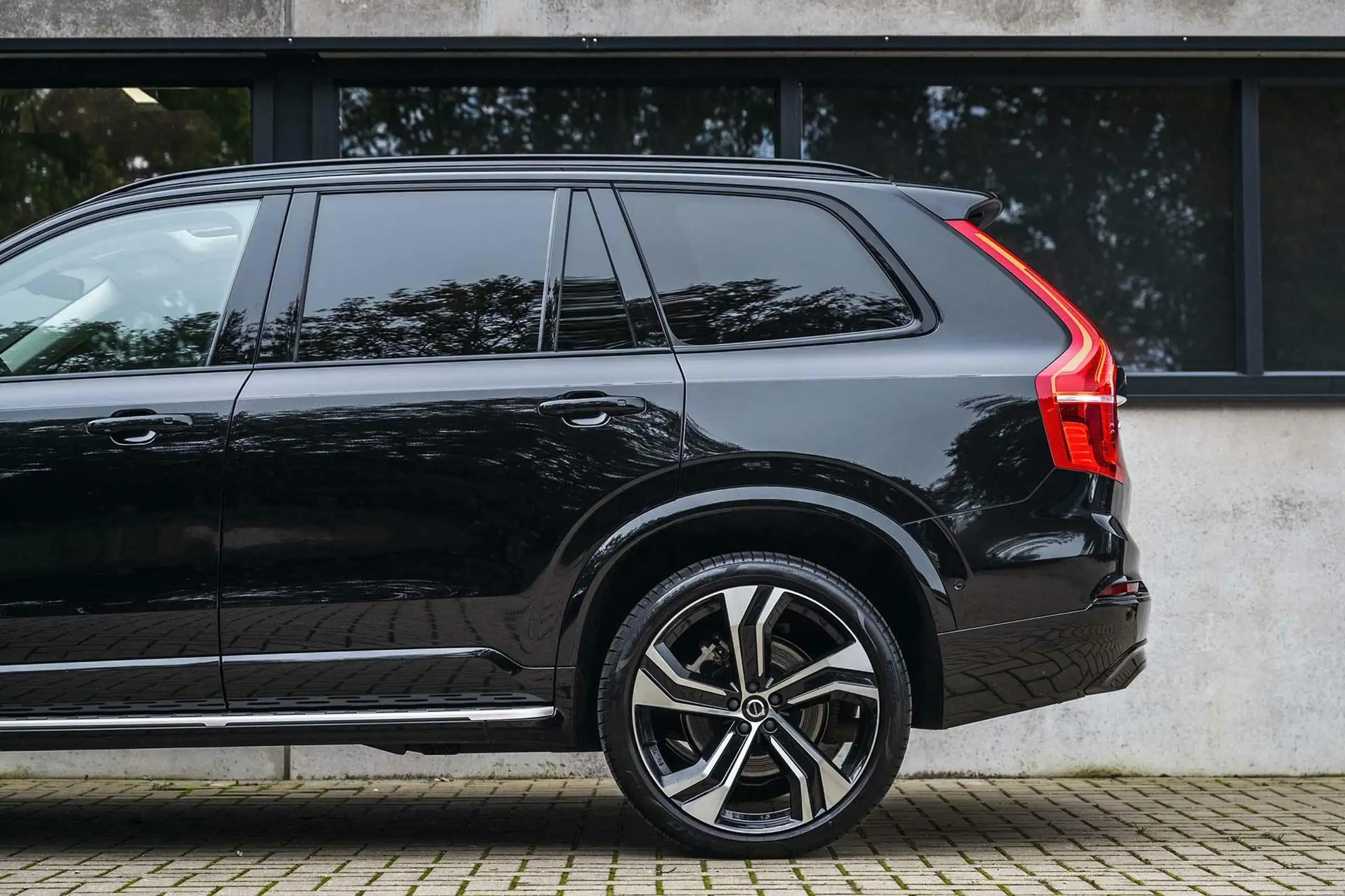 Volvo - XC90