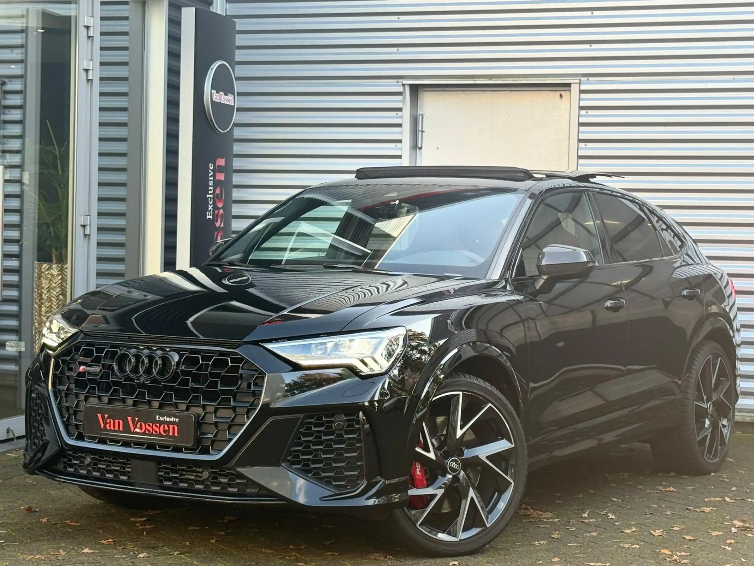 Audi - RS Q3