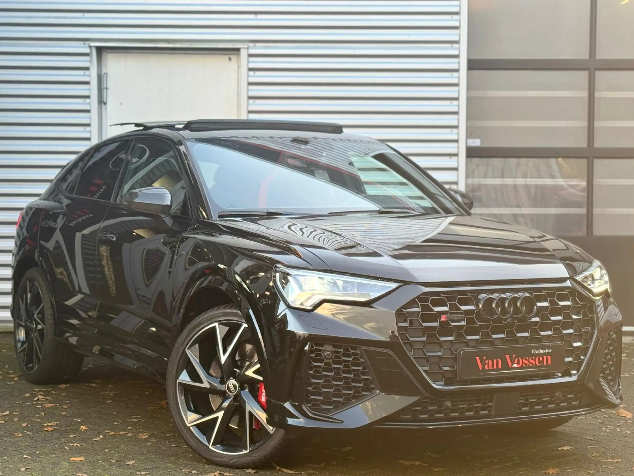 Audi - RS Q3