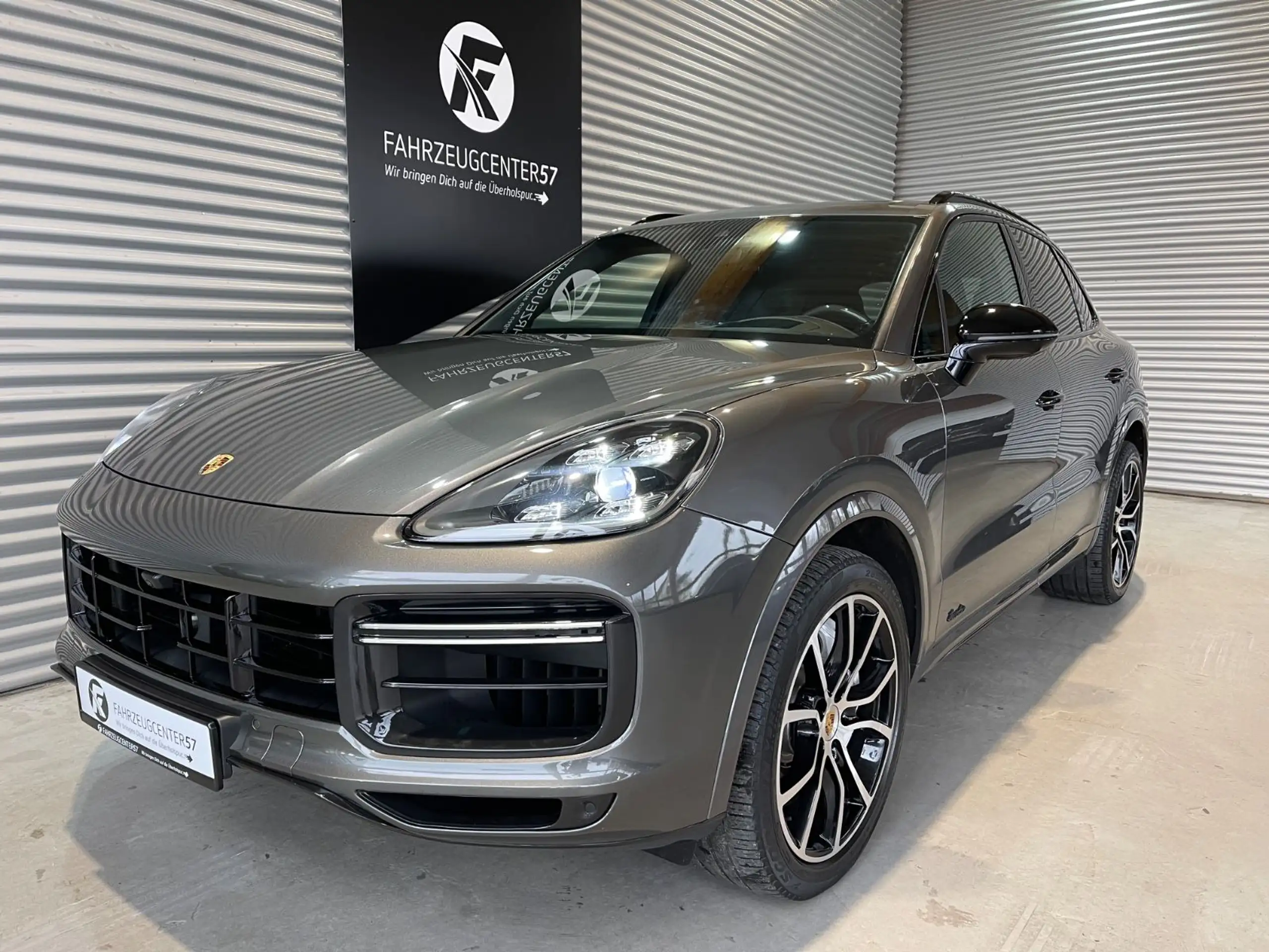 Porsche - Cayenne