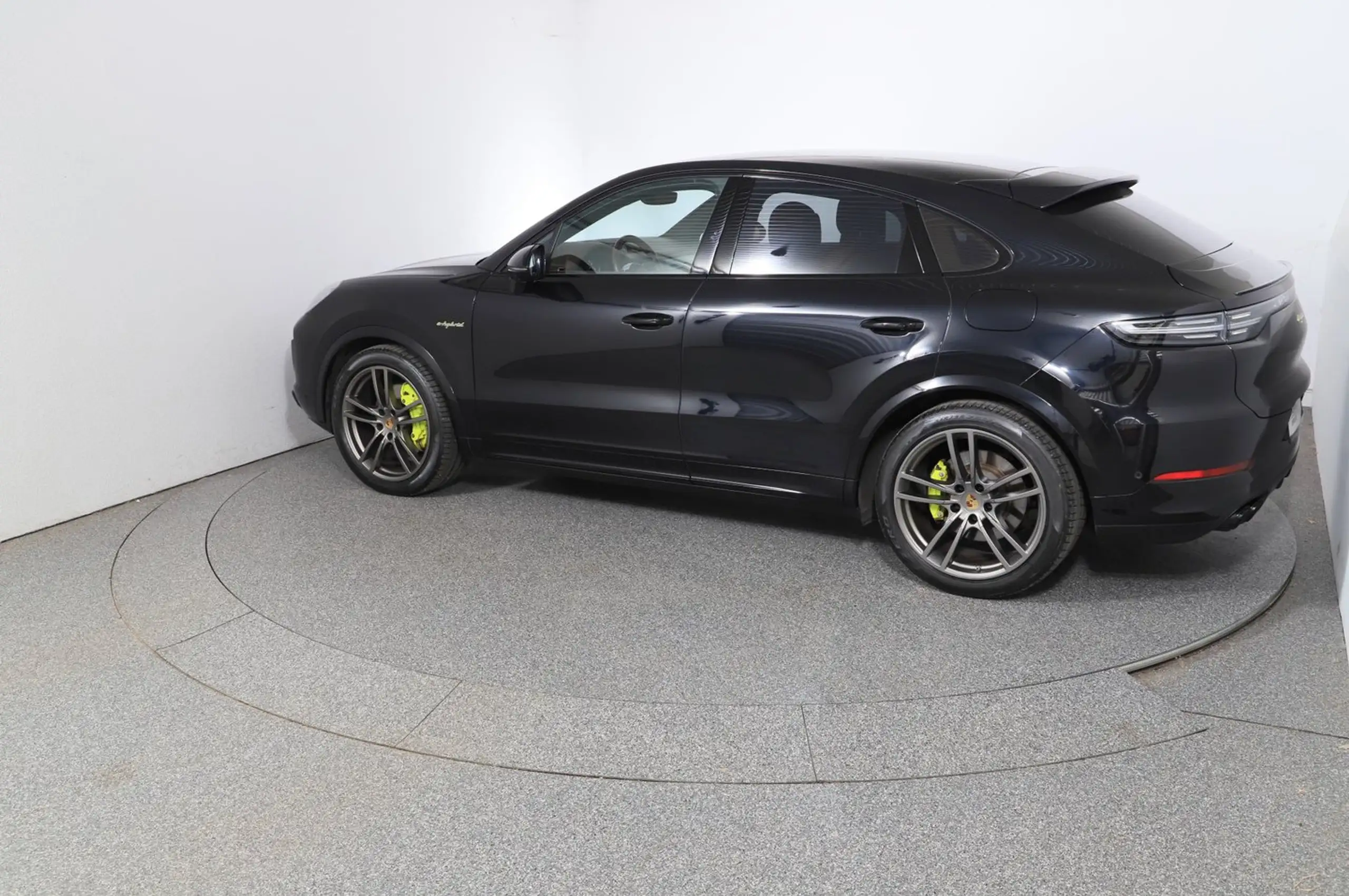 Porsche - Cayenne