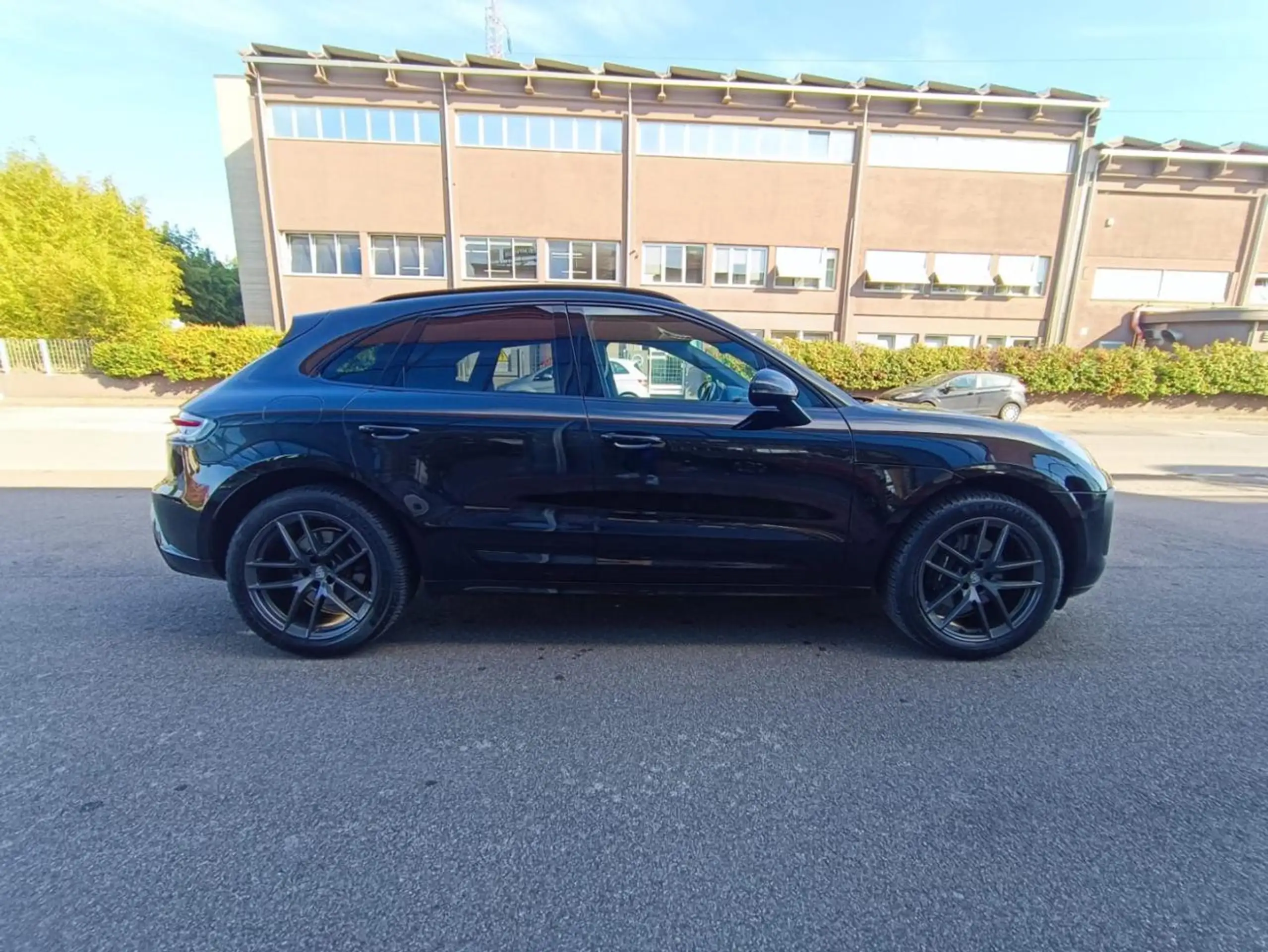 Porsche - Macan