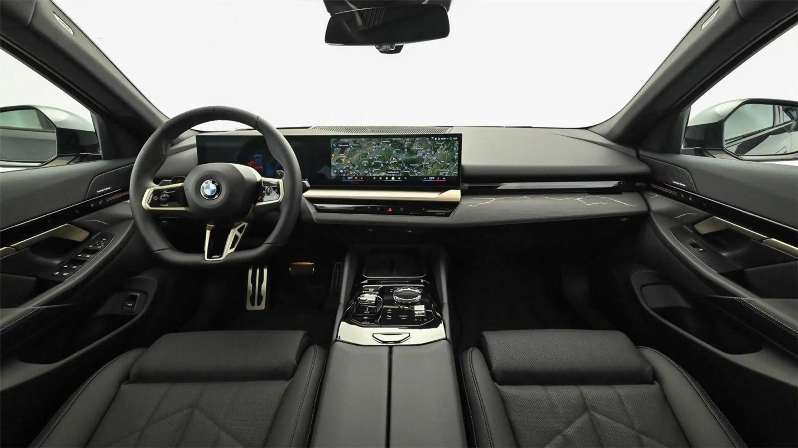 BMW - 520