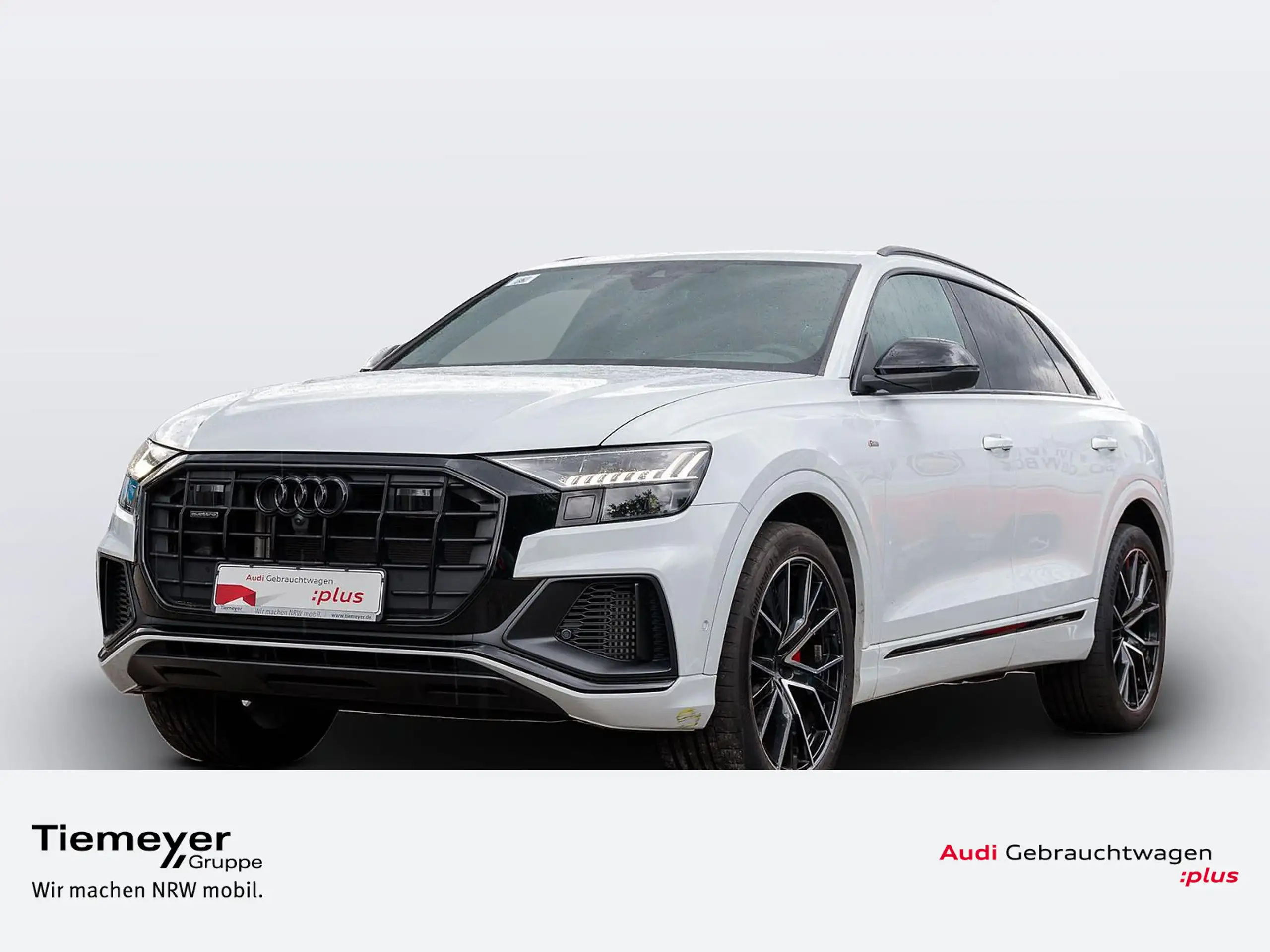 Audi - Q8