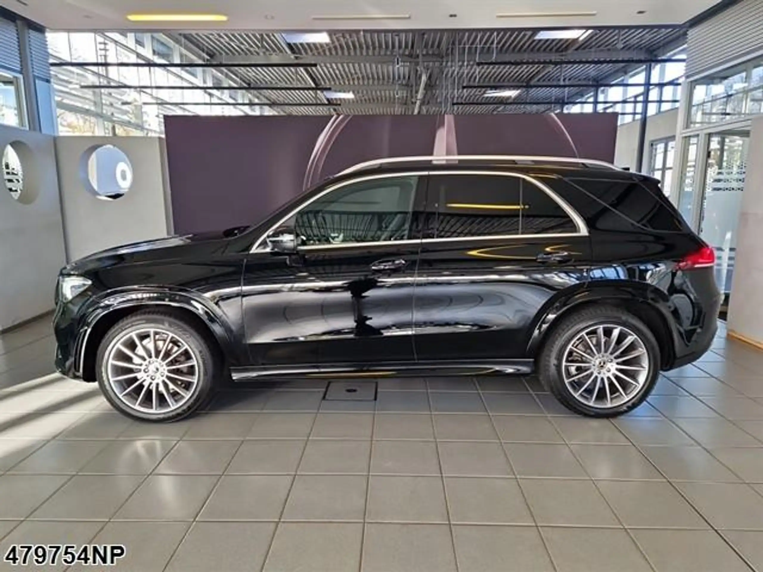 Mercedes-Benz - GLE 400