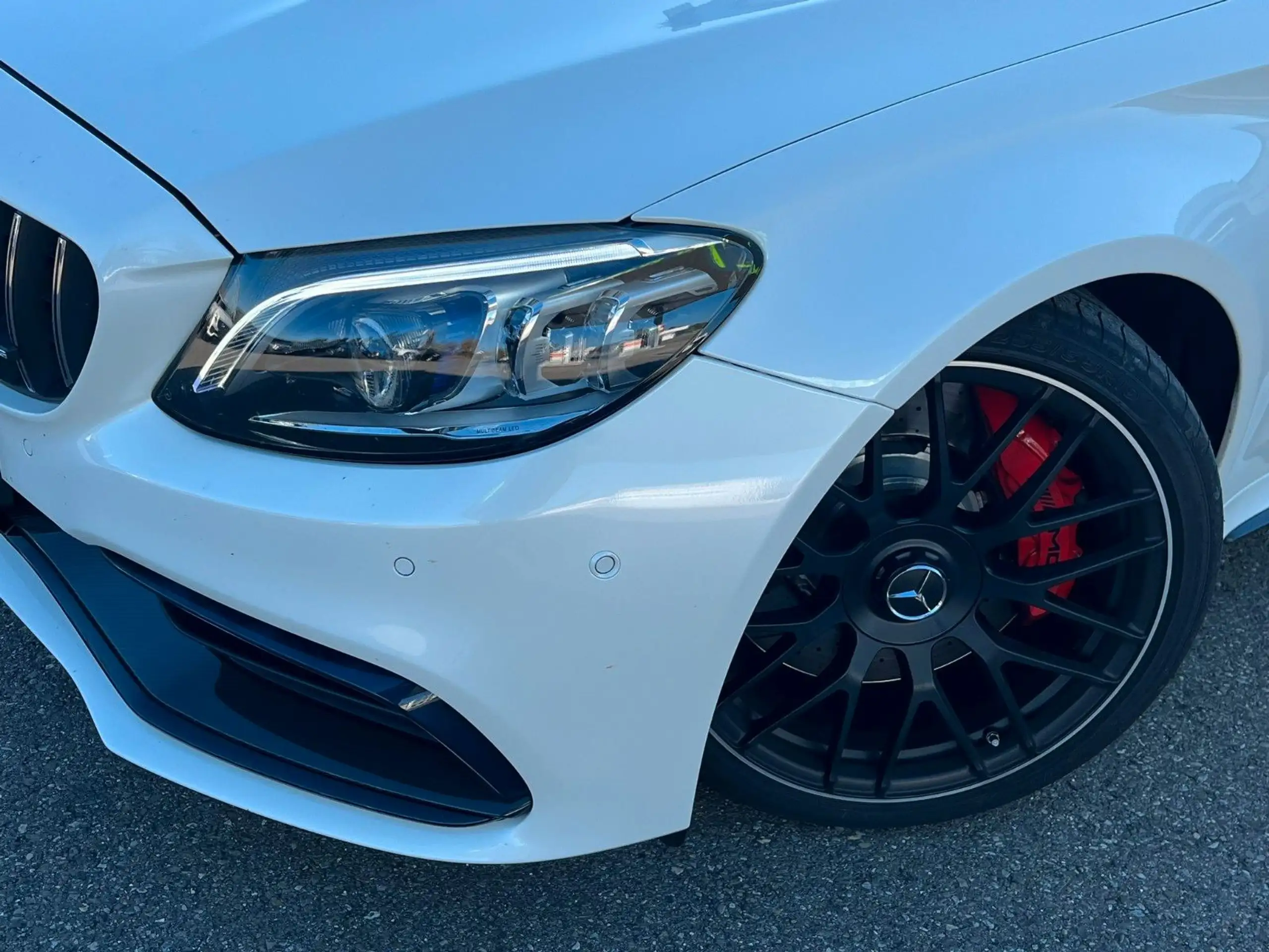 Mercedes-Benz - C 63 AMG