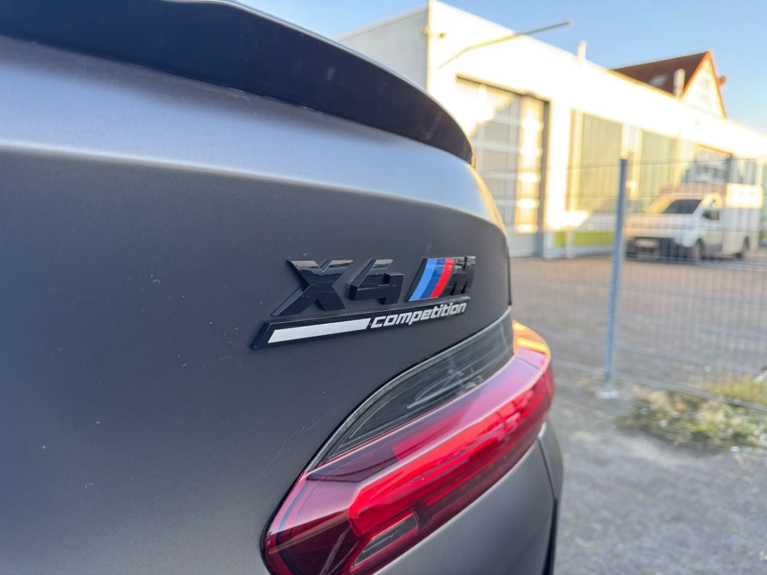 BMW - X4 M