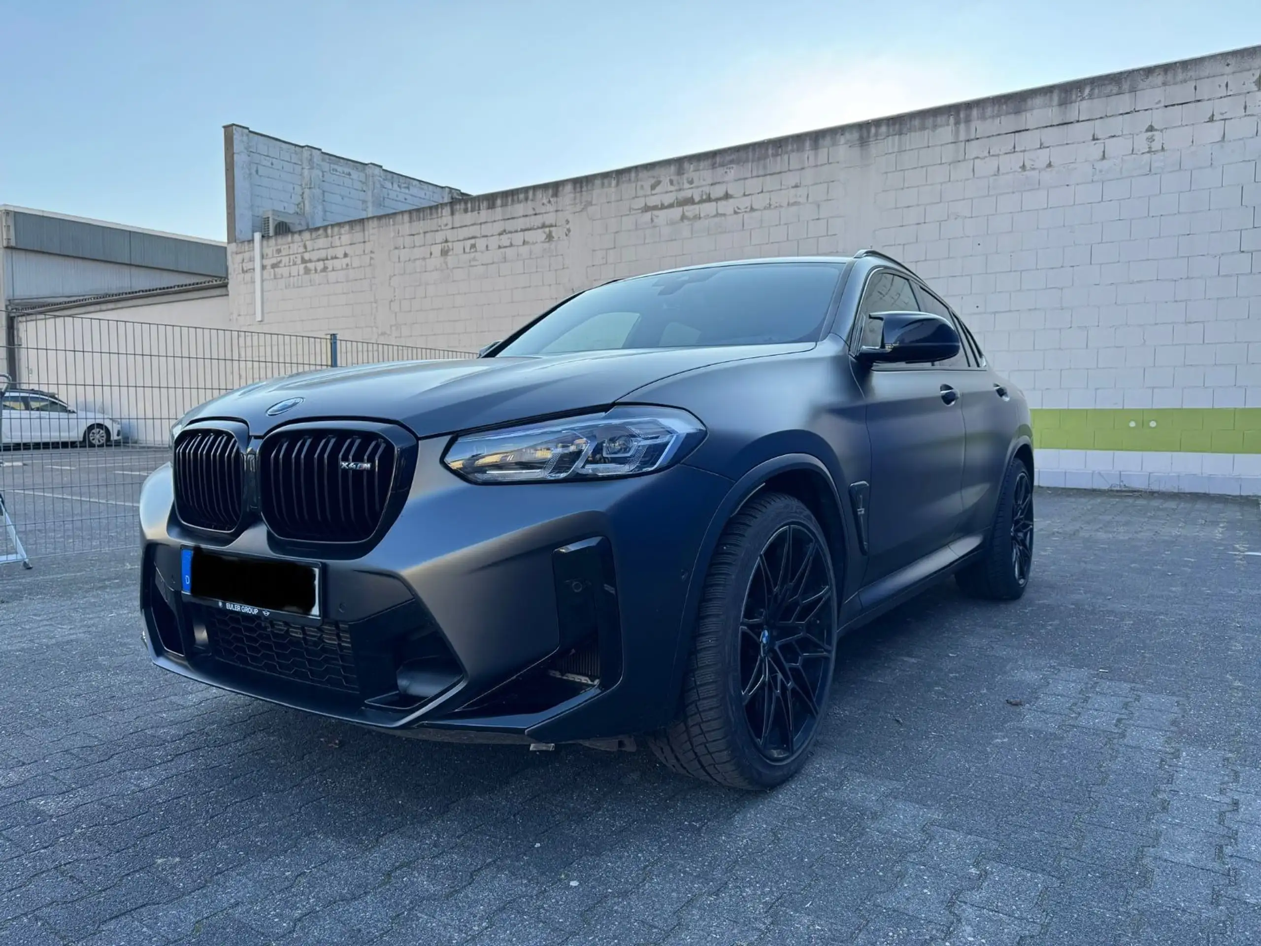 BMW - X4 M