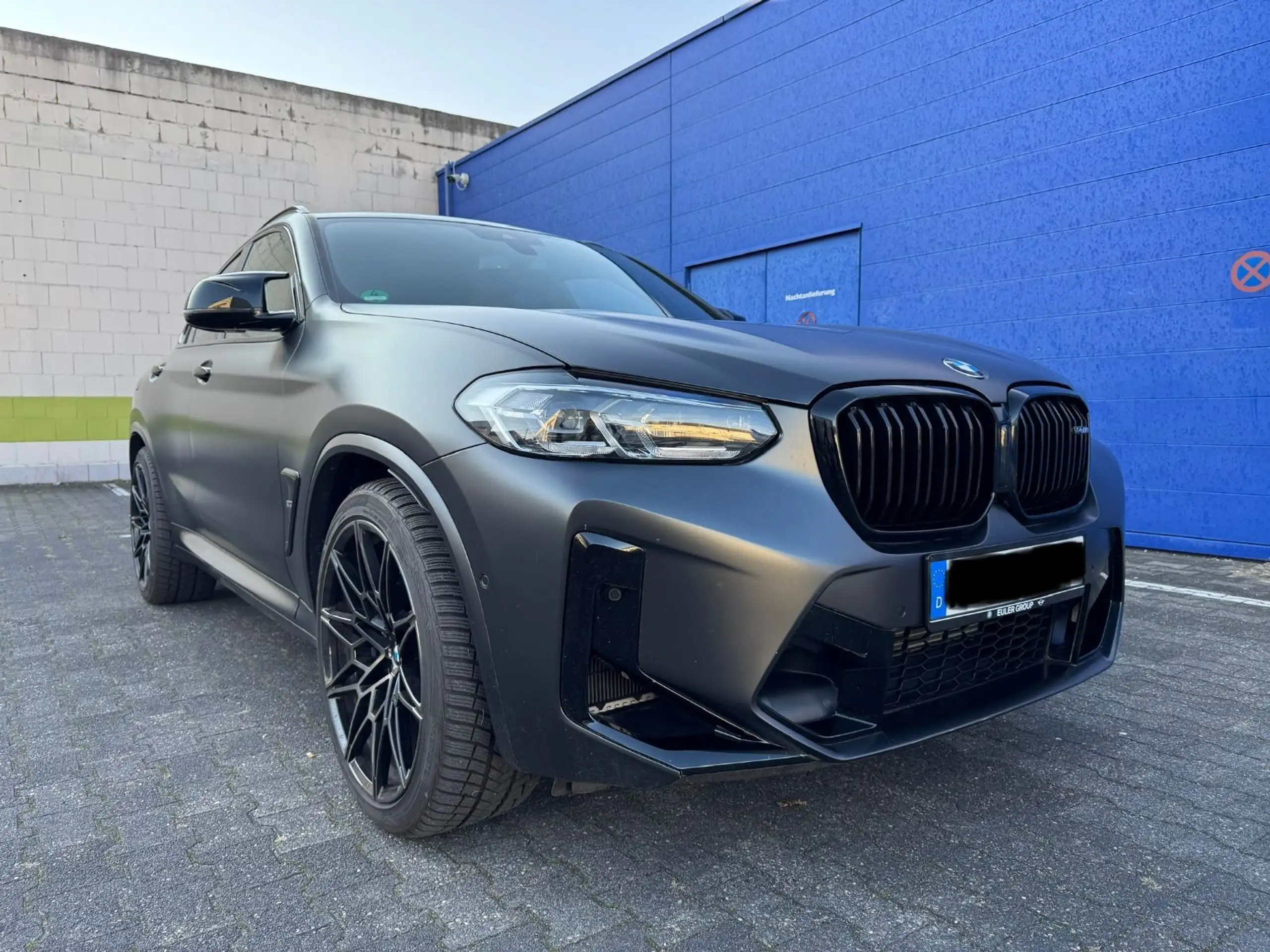 BMW - X4 M