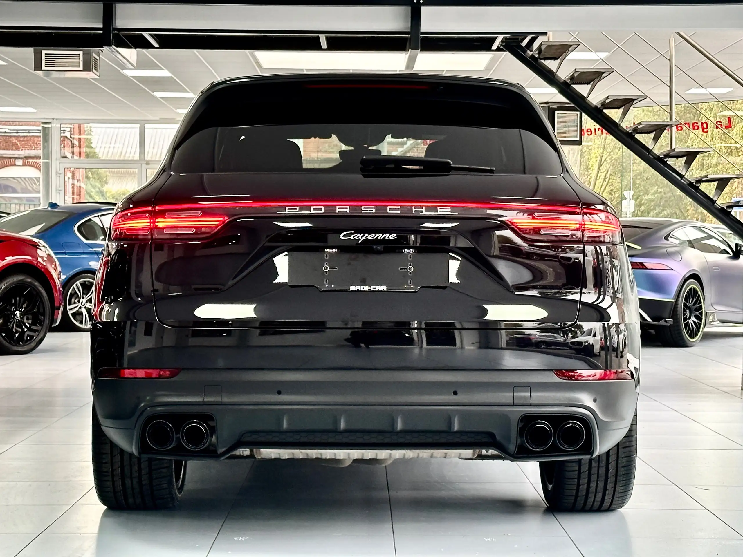 Porsche - Cayenne