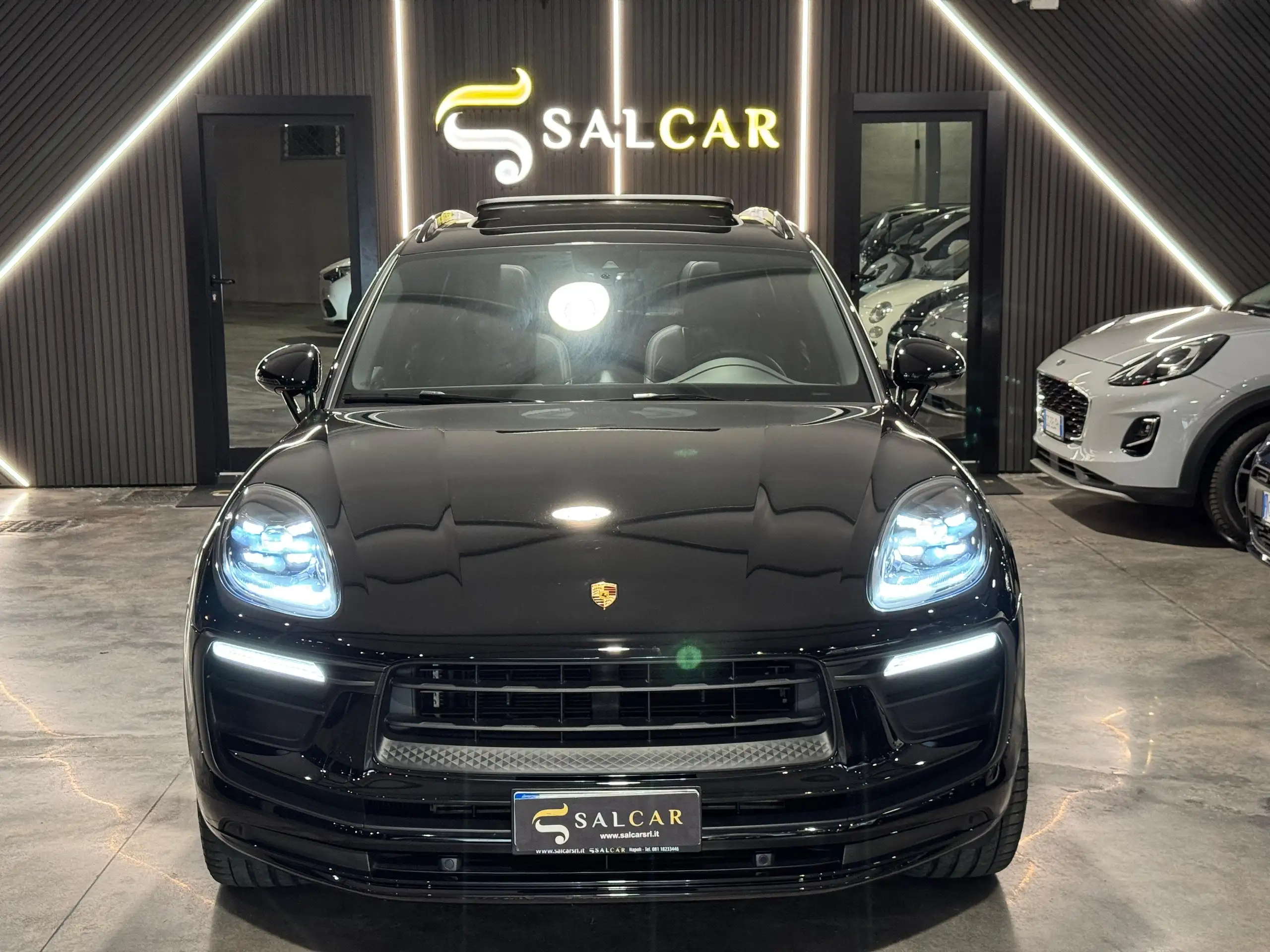 Porsche - Macan