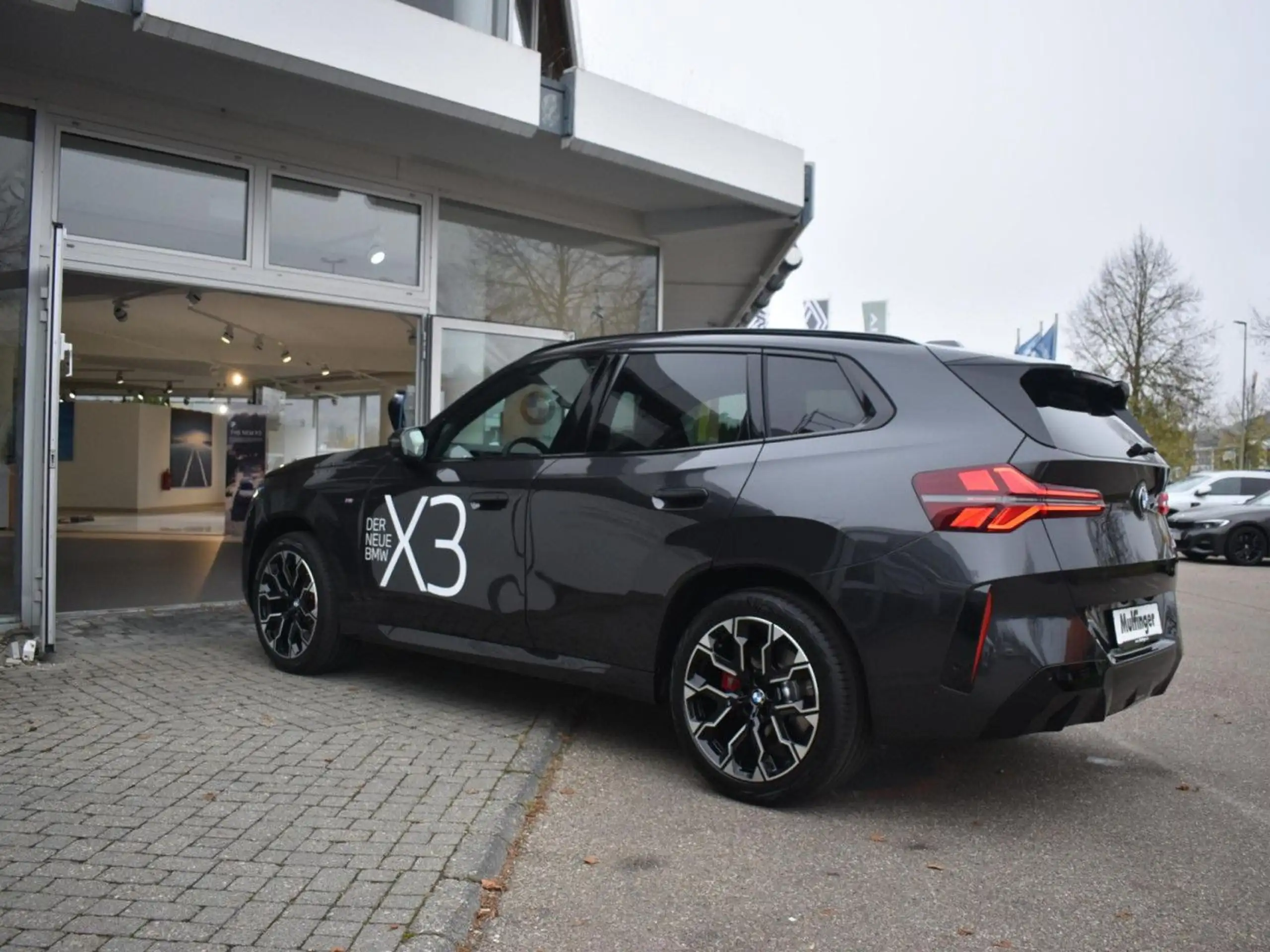 BMW - X3