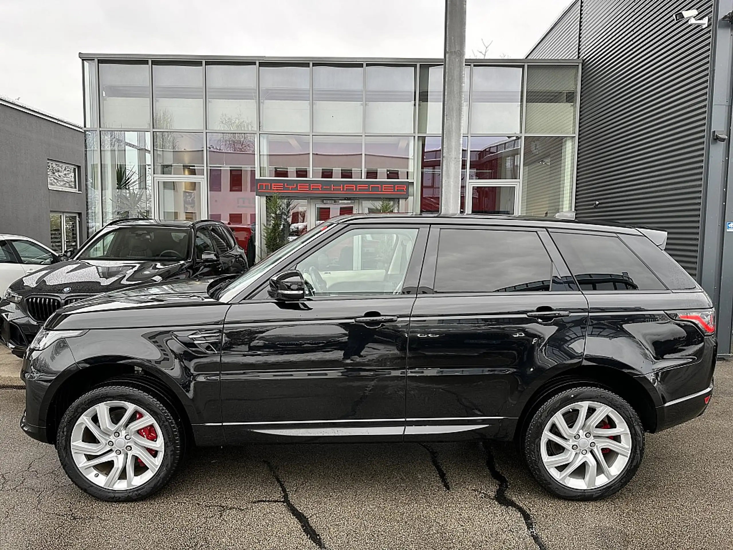 Land Rover - Range Rover Sport