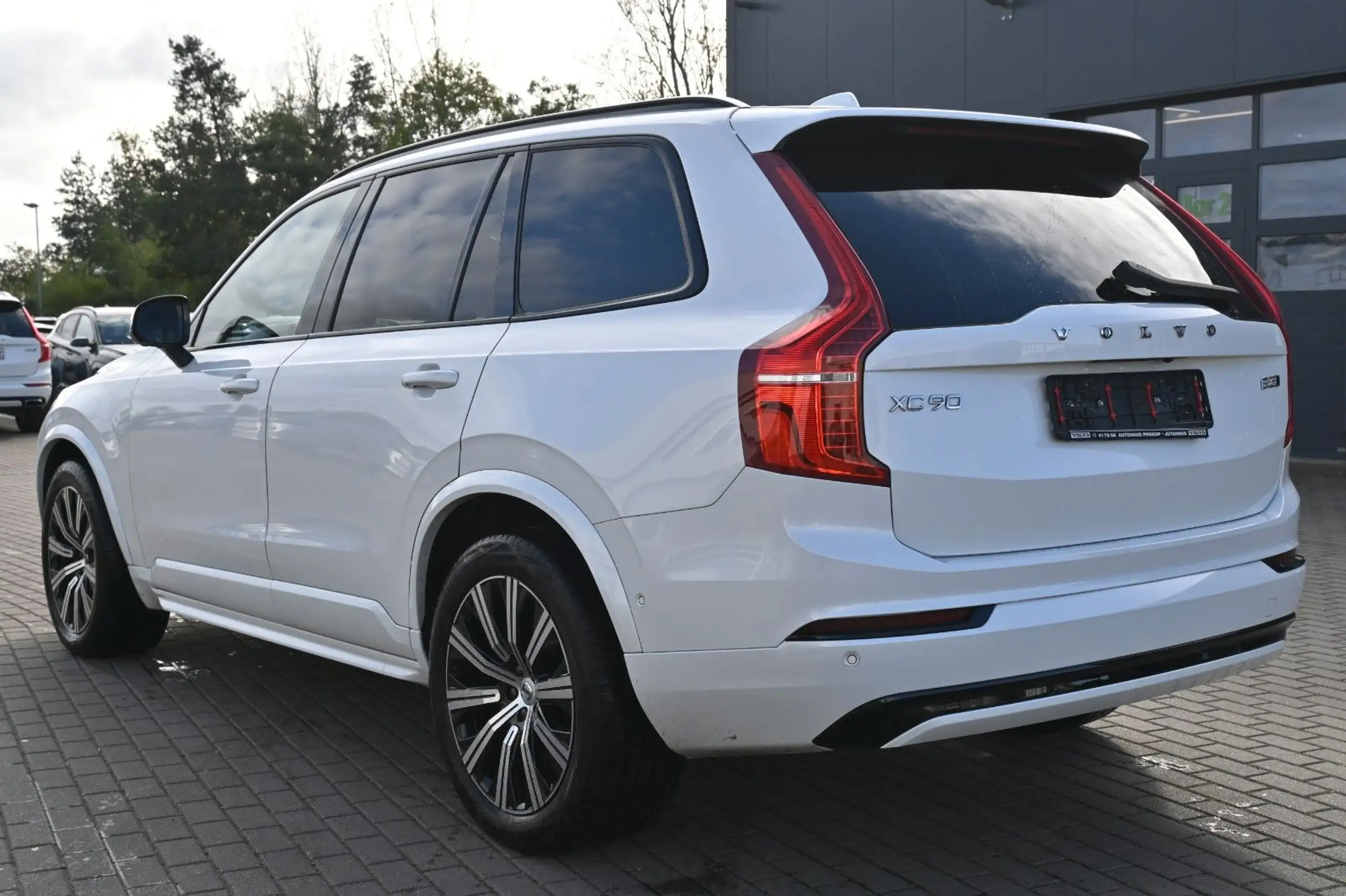 Volvo - XC90