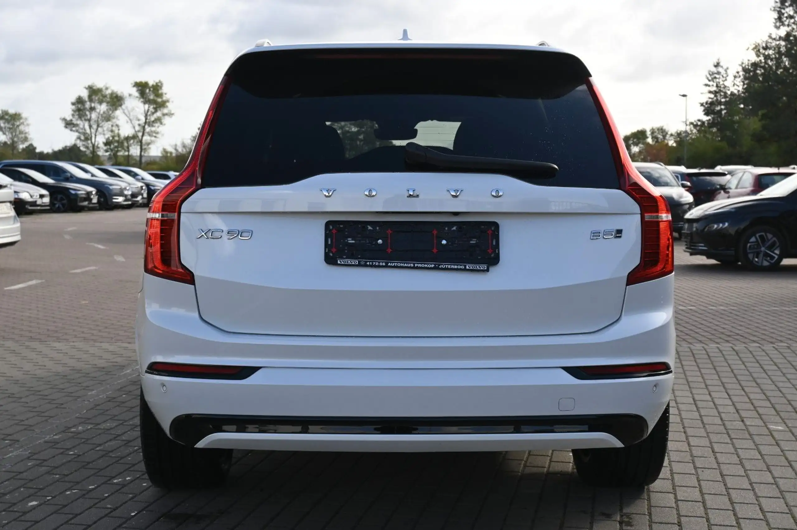 Volvo - XC90