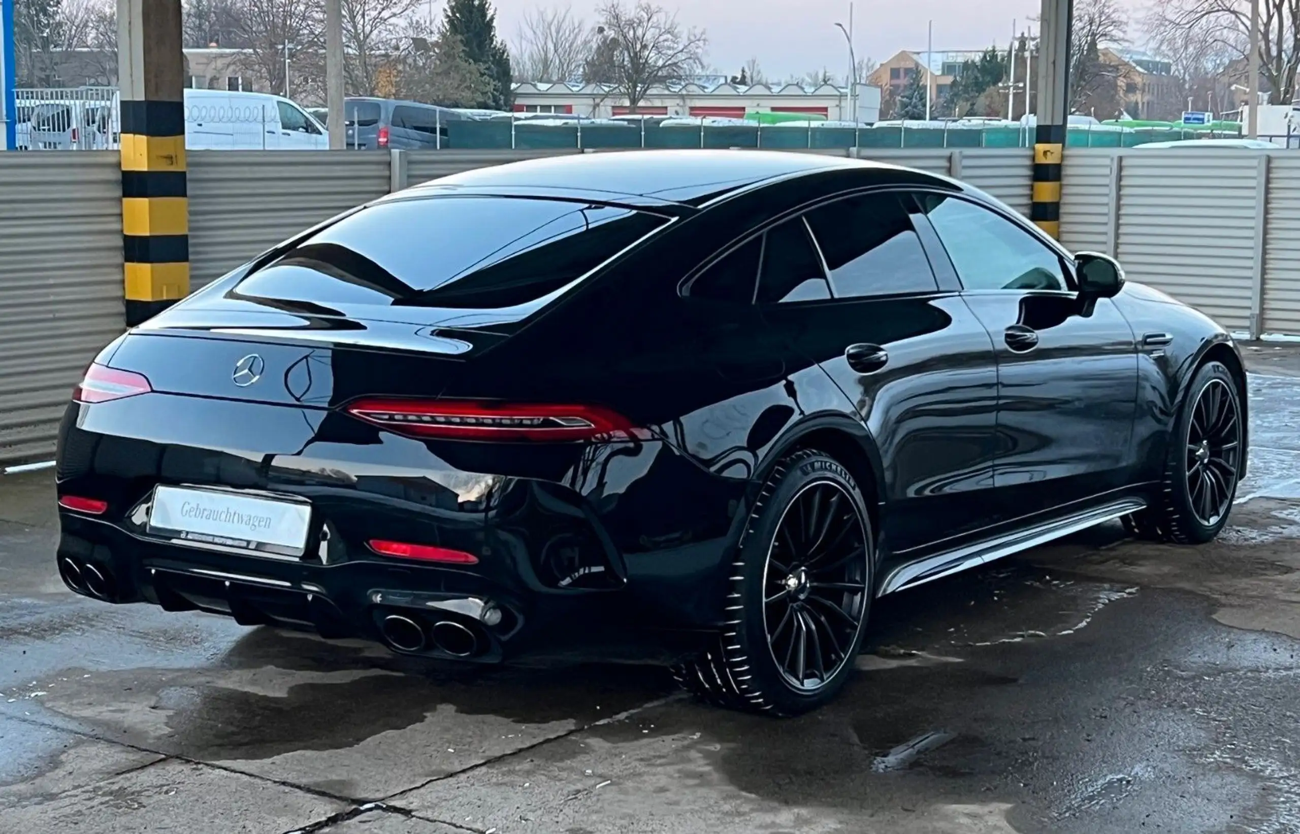 Mercedes-Benz - AMG GT