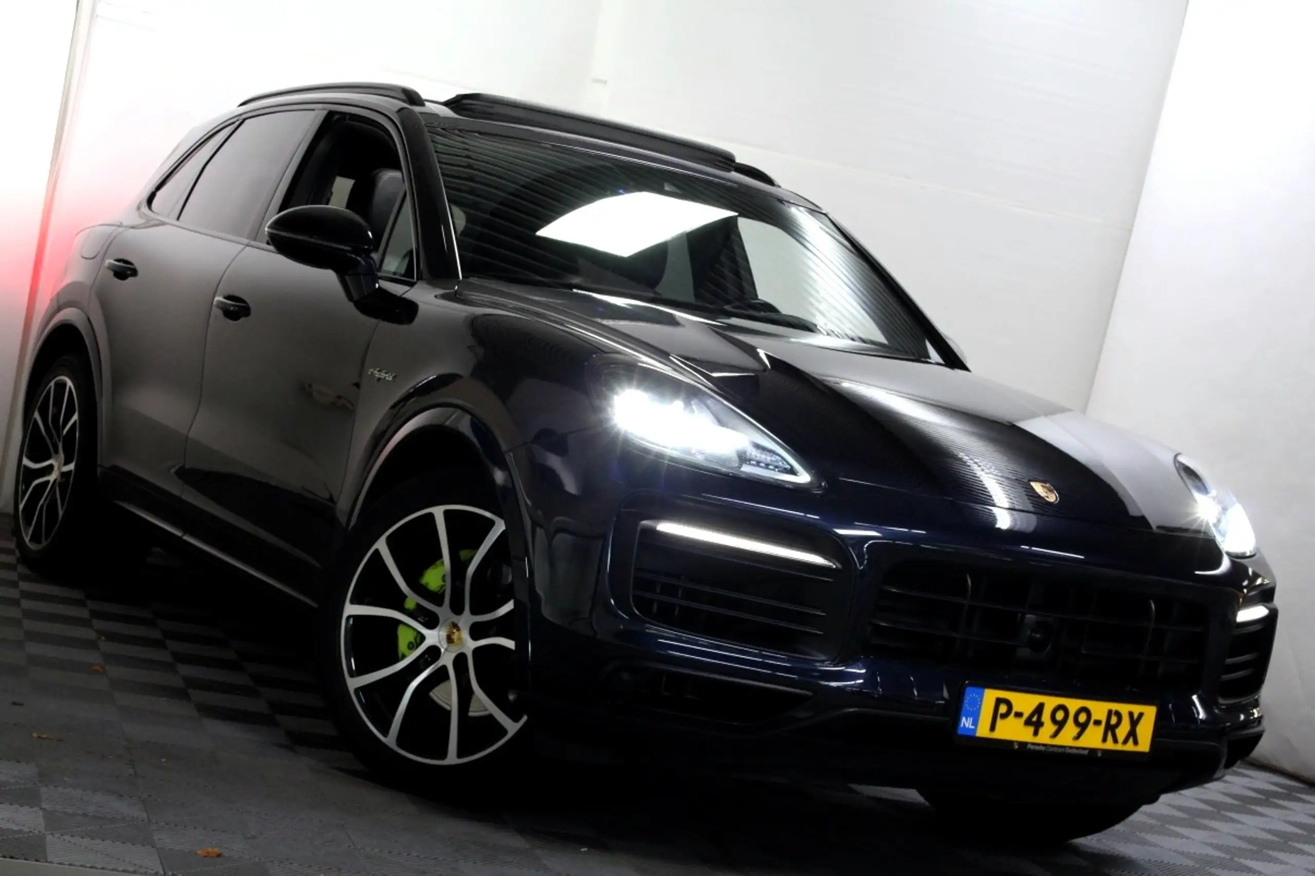 Porsche - Cayenne