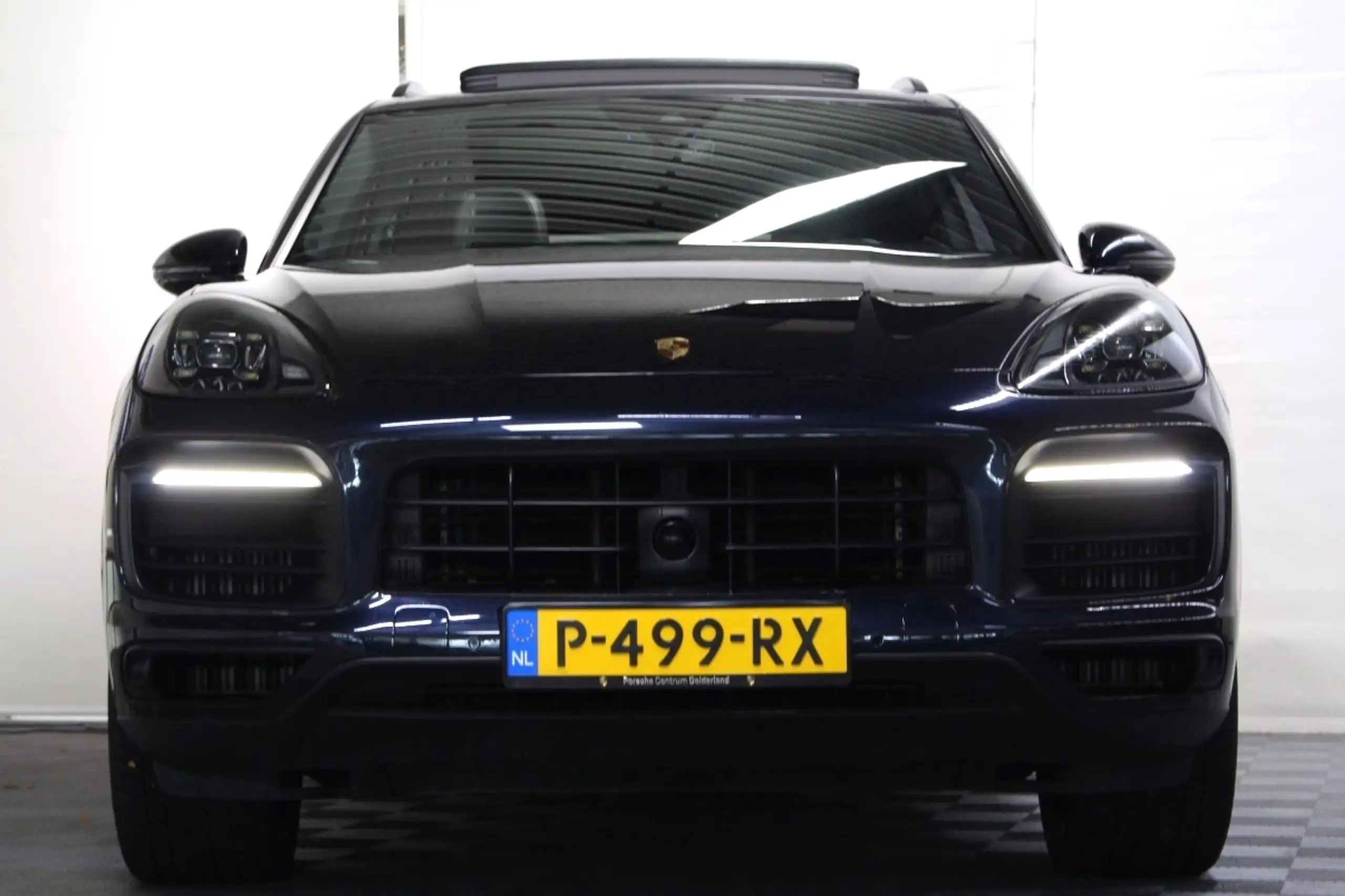 Porsche - Cayenne