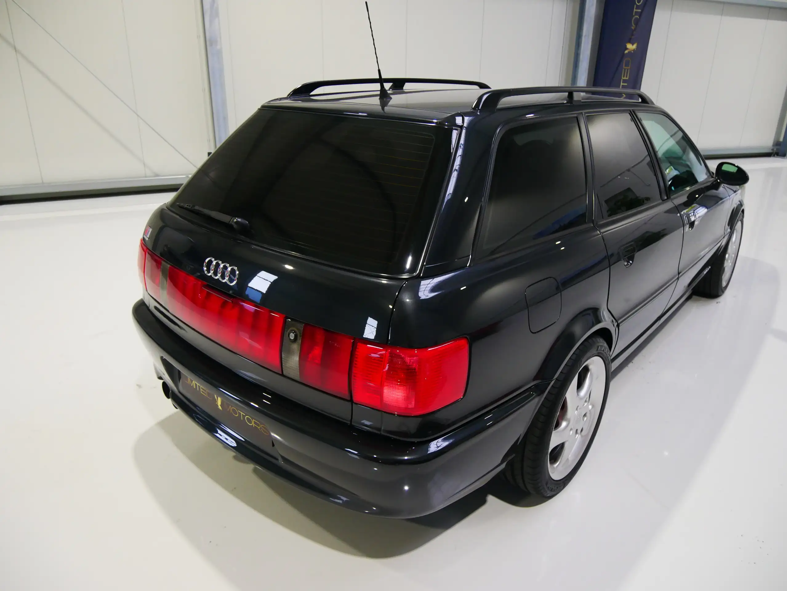 Audi - RS2