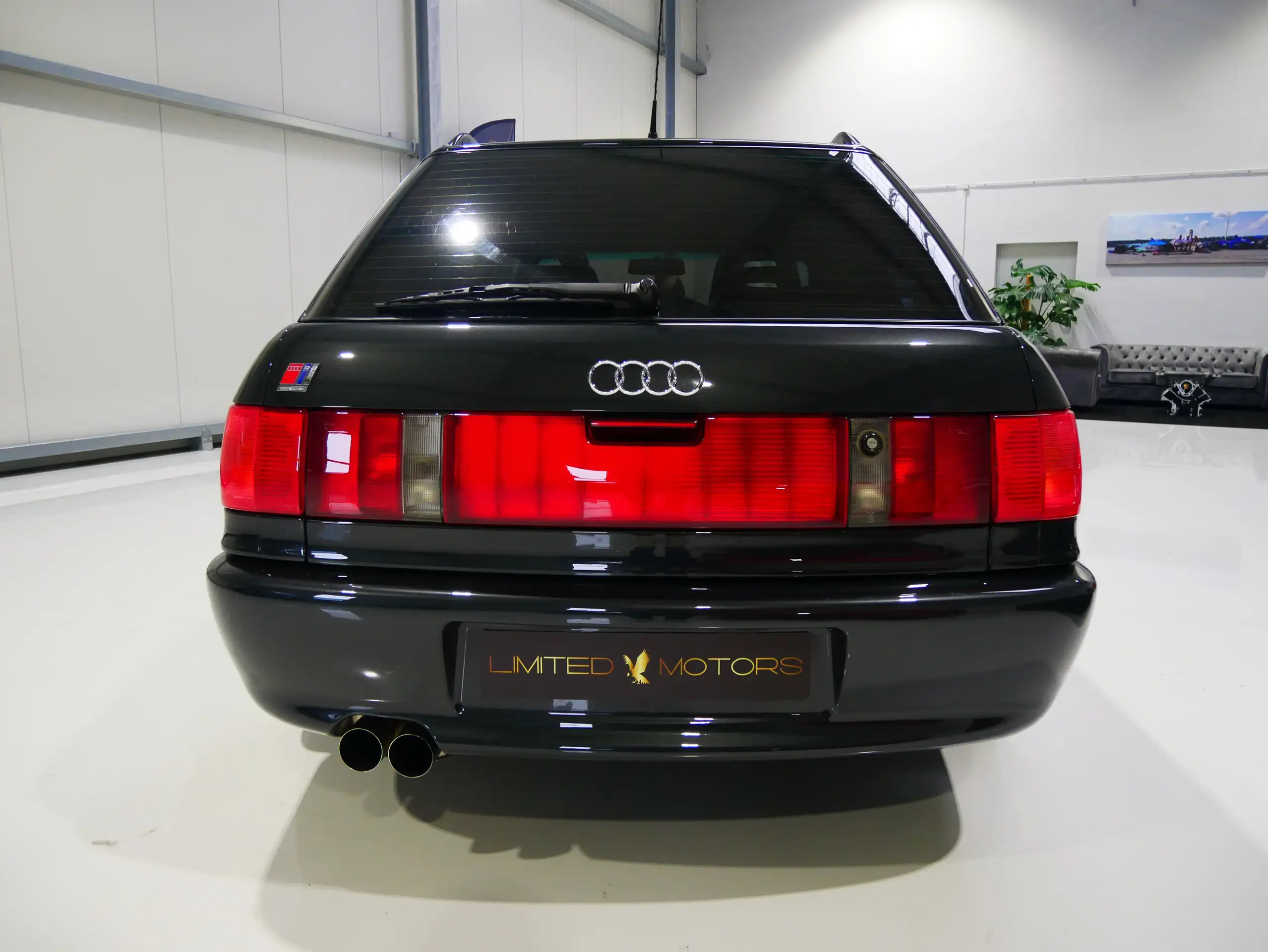 Audi - RS2