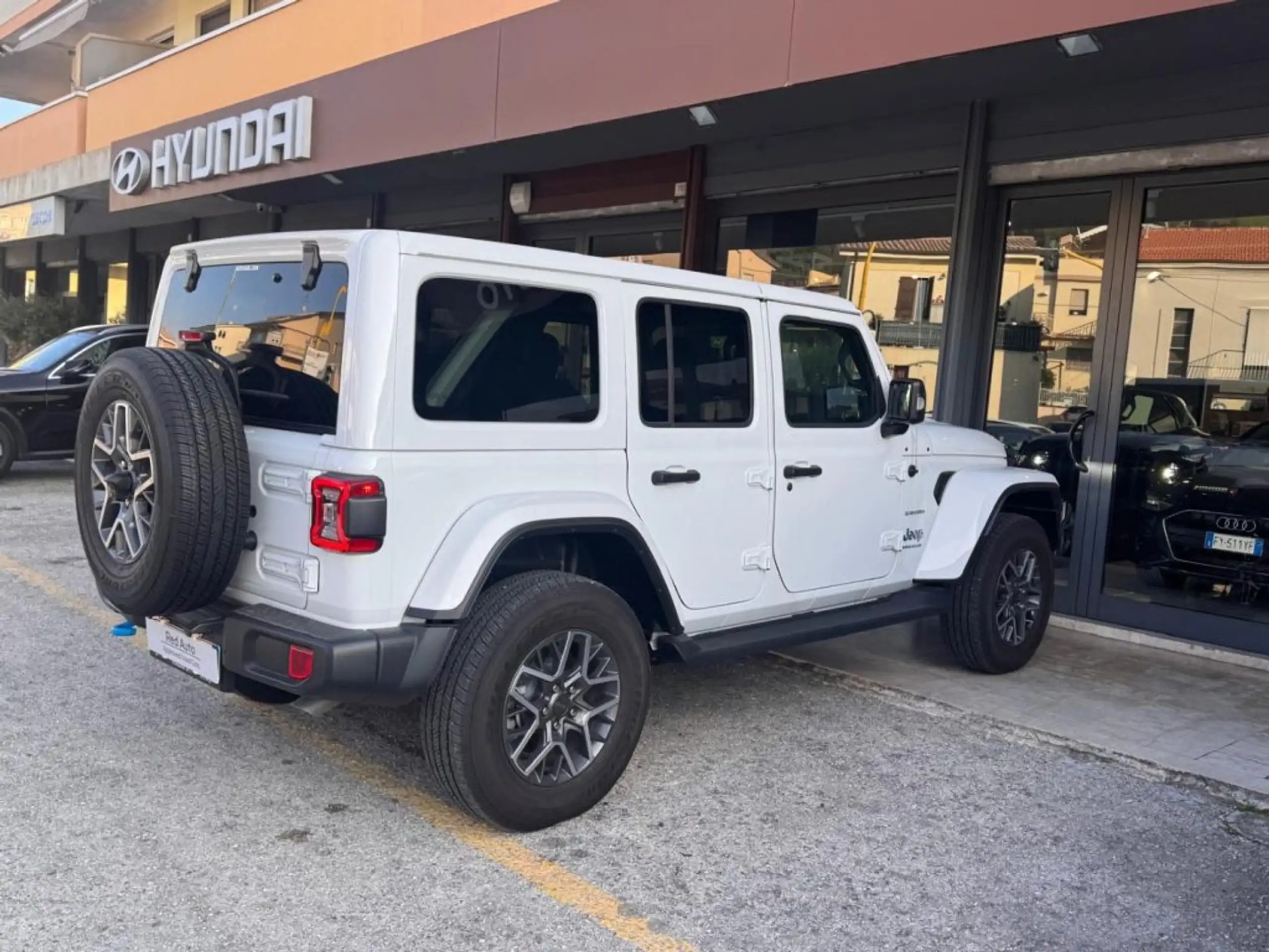 Jeep - Wrangler