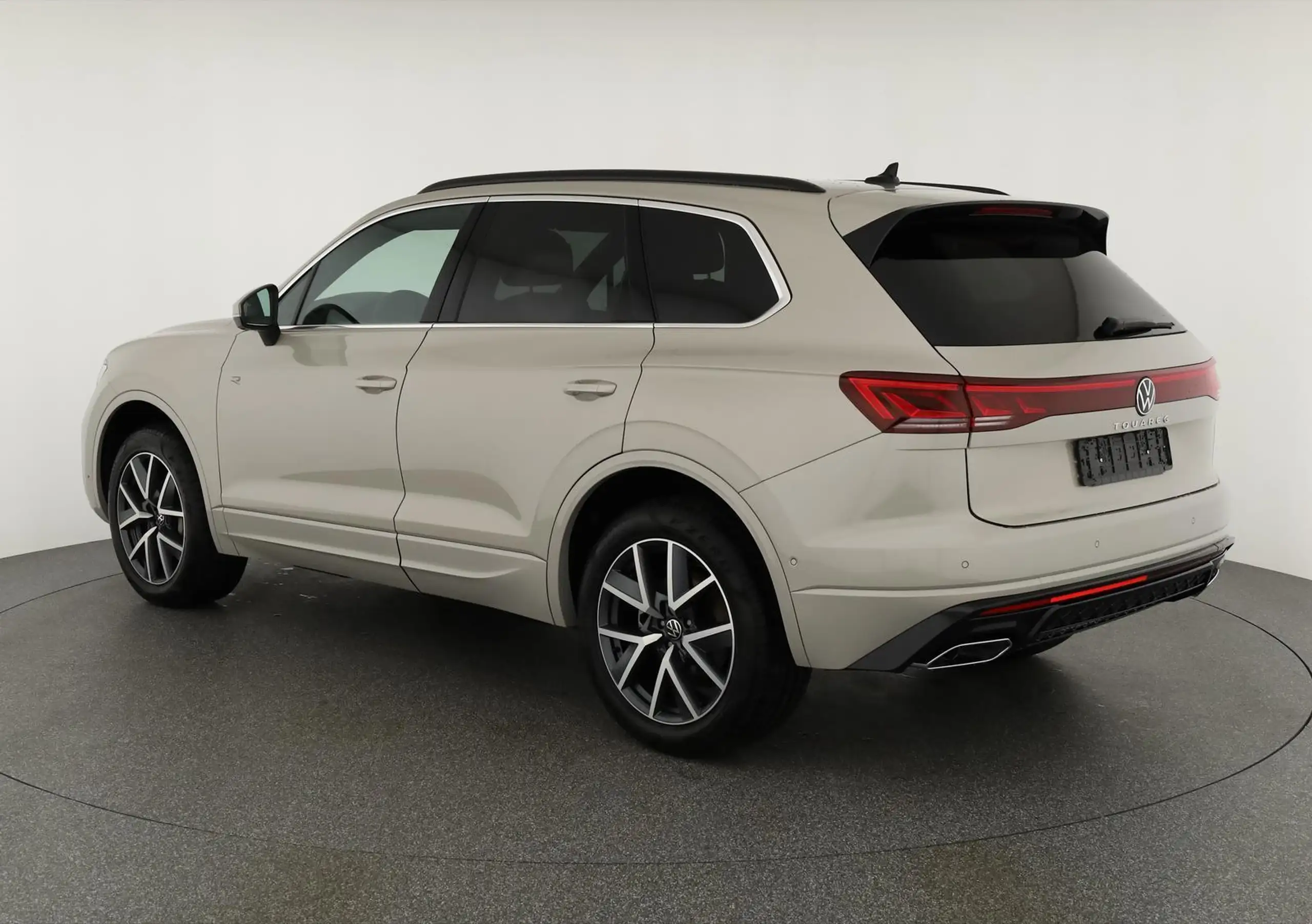 Volkswagen - Touareg