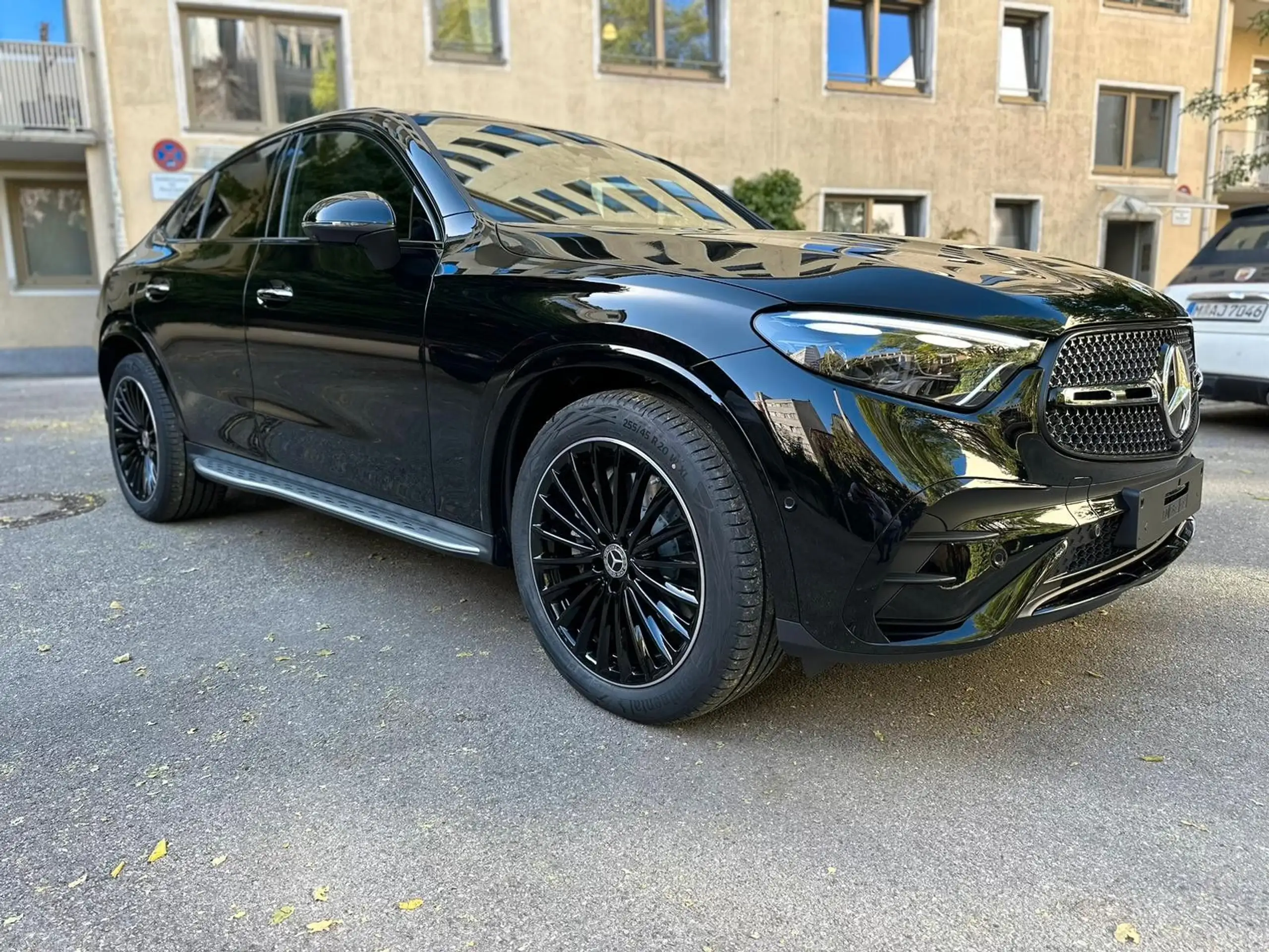 Mercedes-Benz - GLC 300