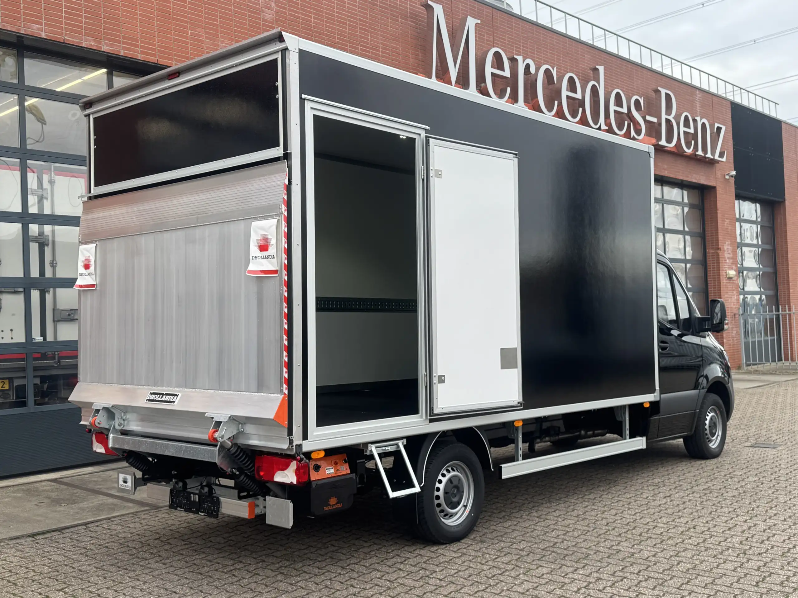 Mercedes-Benz - Sprinter