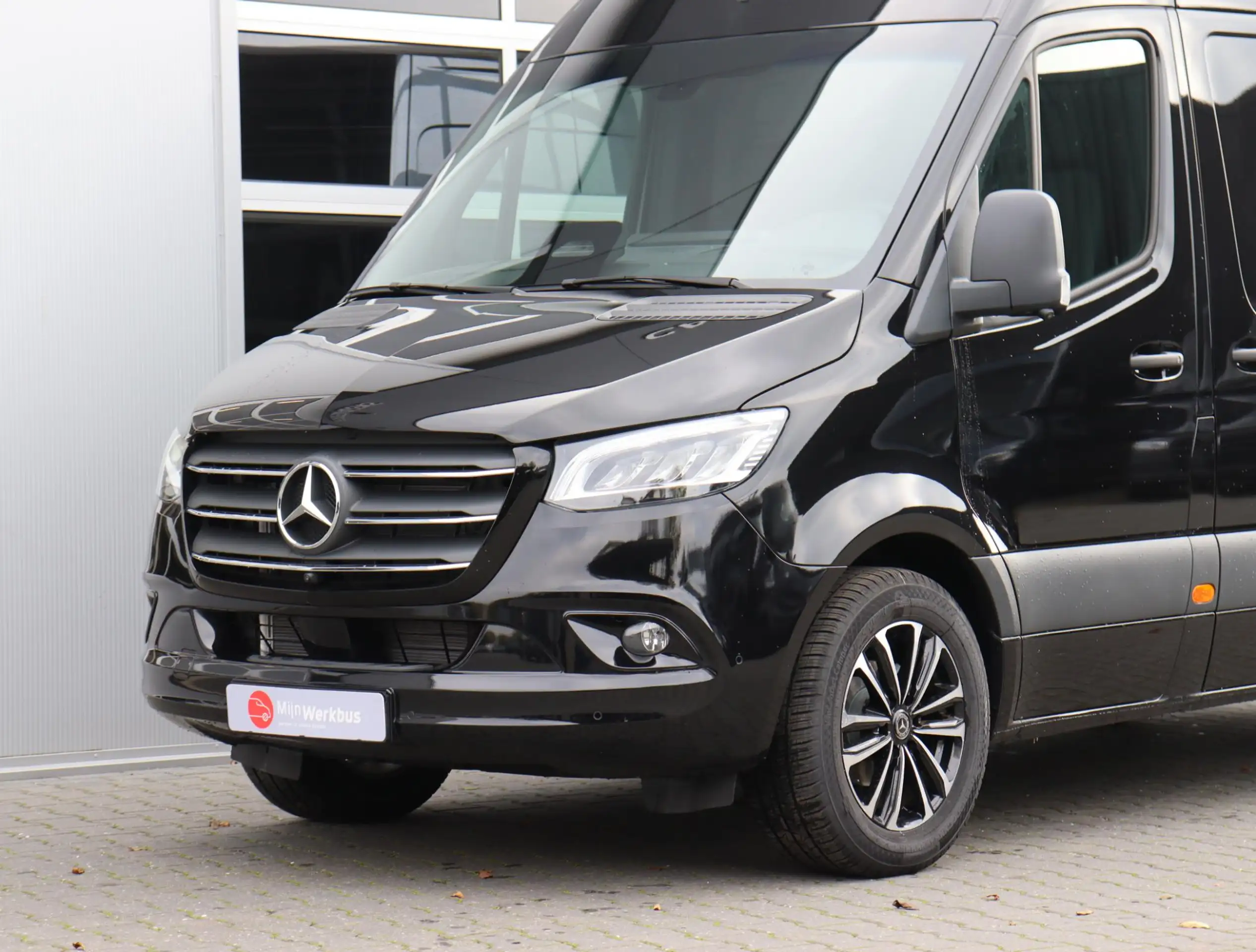 Mercedes-Benz - Sprinter