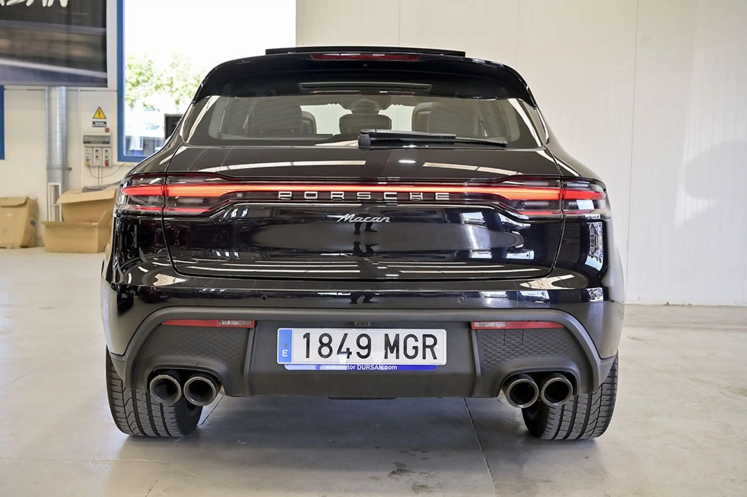 Porsche - Macan