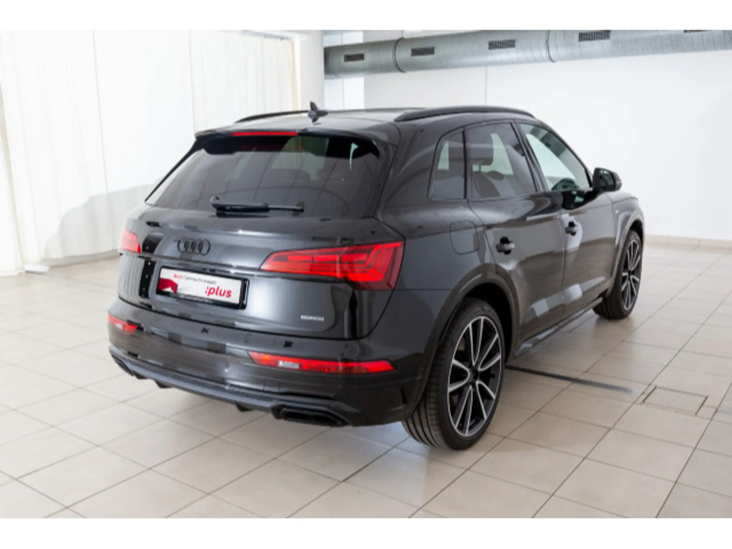 Audi - Q5