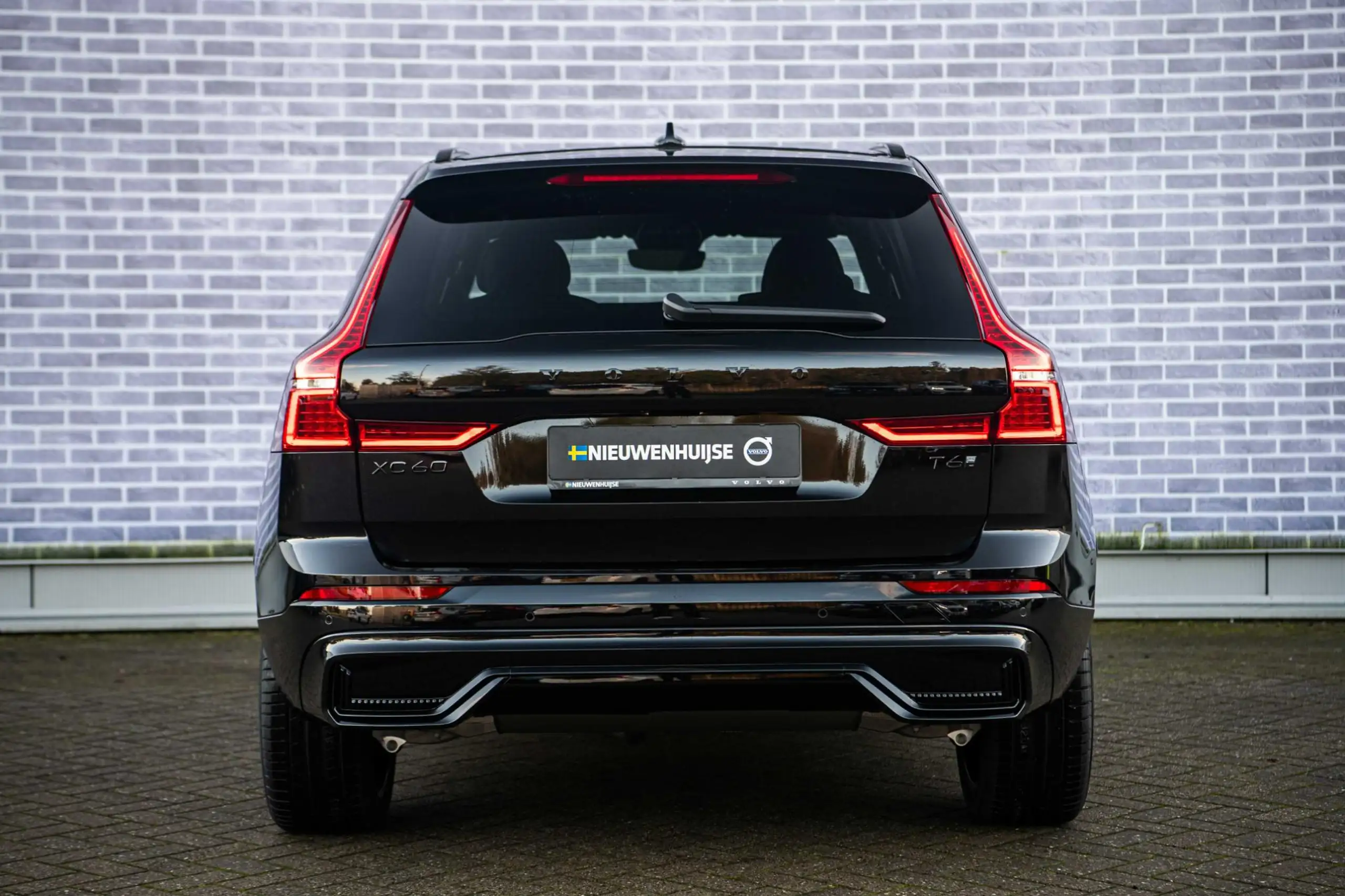 Volvo - XC60