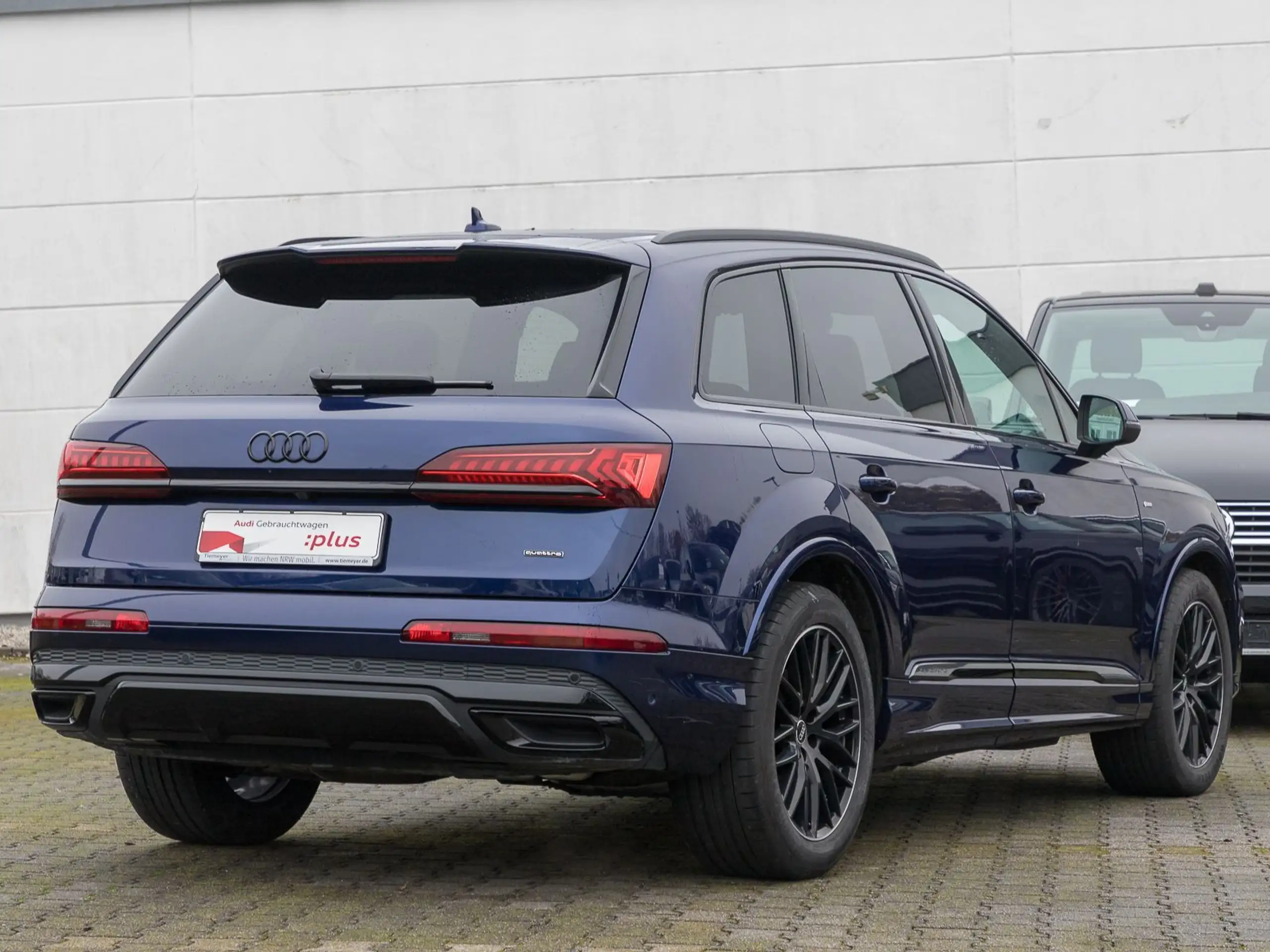 Audi - Q7